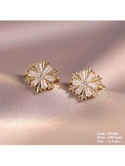 ต่างหูห่วง คริสตัลคิวบิก รูปเกล็ดหิมะ ตัวเรือนสีทอง