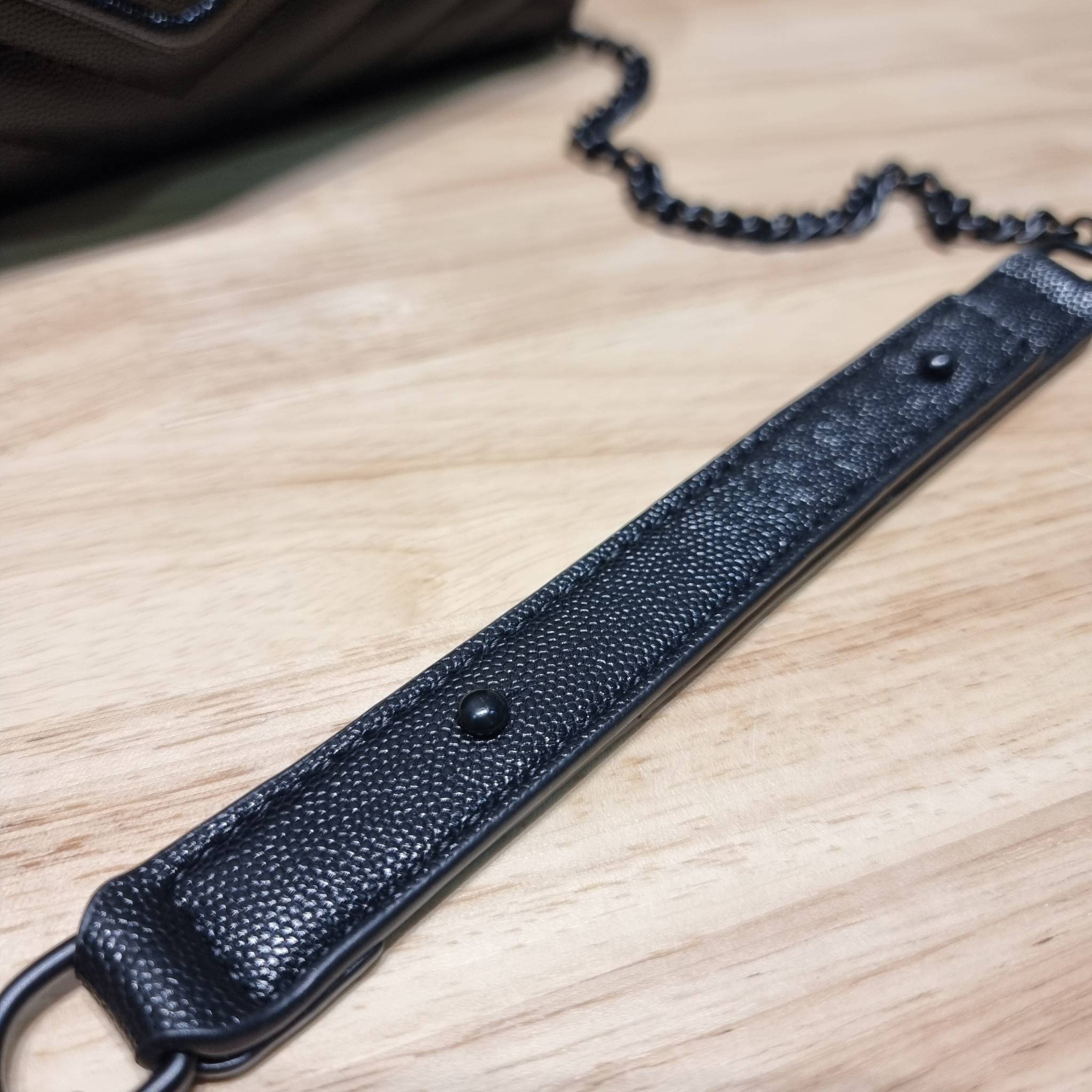 YSL WOC 9 ไม่เคยผิดหวังจริงๆ!! กับรุ่นที่สาวๆรู้กัน Yves Saint laurent clutch bag with chain กระเป๋าสะพายทรง woc สุดฮอต ดีไซน์เรียบหรู