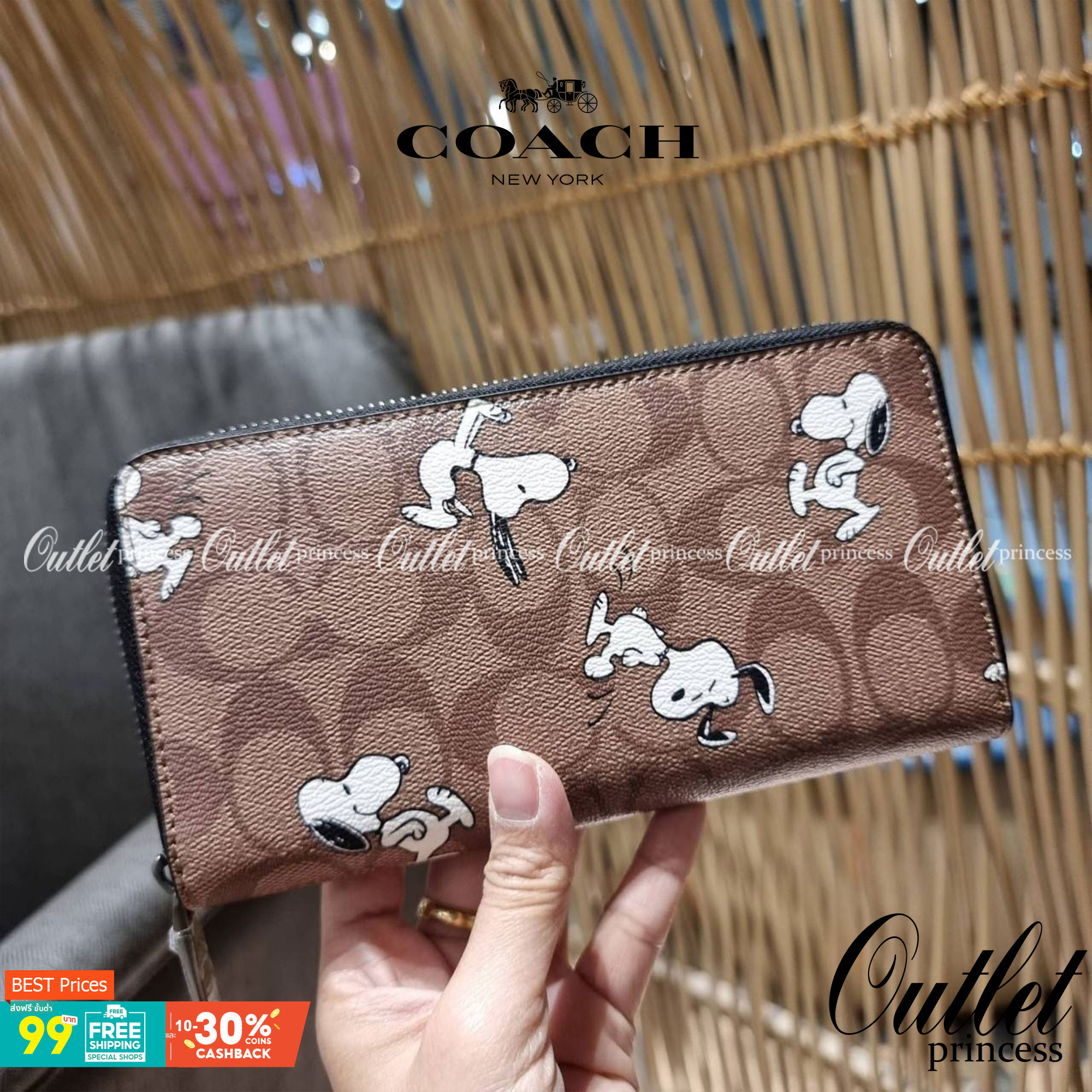 COACH C4327 COACH x PEANUT ACCORDION ZIP WALLET IN SIGNATURE CANVAS WITH SNOOPY PRINT คอลเลคชั่นใหม่ กระเป๋าสตางค์ใบยาว ลายสนูปพี น่ารักน่าใช้ สีคลาสสิค ใช้ได้ตลอดกาลไม่มีตกเทรนด์ วัสดุหนังแคนวาสเคลือบลาย ภายในใส่บัตรได้เยอะ มีช่องซิปแยก ใส่โทรศัพท์ได้ พก