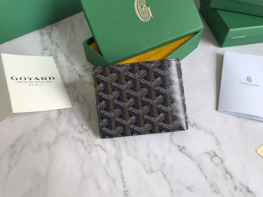 หนังแท้ GOYARD WALLET / GOYARD Victoire Bifold Wallet พร้อมส่งที่ไทย เกรดเทพออริจินอล หนังเกรดดีสุด กระเป๋าสตางค์ผู้ชายใบสั้น พร้อมกล่องเขียวแบรนด์สวยหรู อีกรุ่นที่ยอดขายไม่เคยตก ภาพสินค้าถ่ายจากงานขายจริง ใช้งานต่างประเทศได้เลยค่ะ