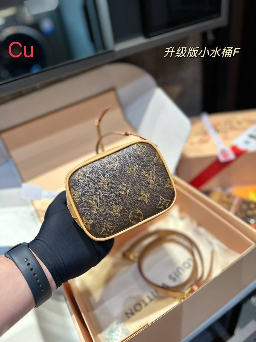 LV Nano Noe Monogram Canvas / LV Mini Bucket Bag กระเป๋าสะพายทรงบัคเก็ตไซส์มินิน่ารัก อีกหนึ่งรุ่นท็อปฮิต ที่ไม่มีไม่ได้จริงๆ