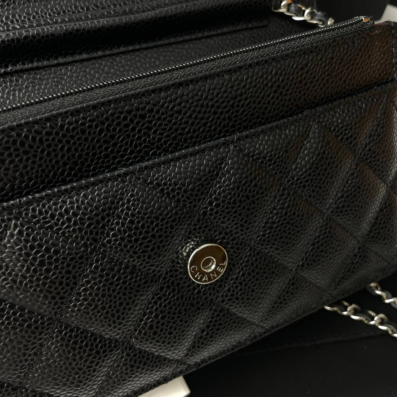Chanel Wallet On Chain รุ่น Micro chip *หนังคาเวียร์* เกรดท็อปออริจินอล 1:1 สลับแท้ เกรดขายดีสุด งานสวยเป๊ะปัง ทรงสวยตรงปก ไม่ผิดหวัง ใช้งานต่างประเทศได้ ภาพถ่ายจากงานขายจริง