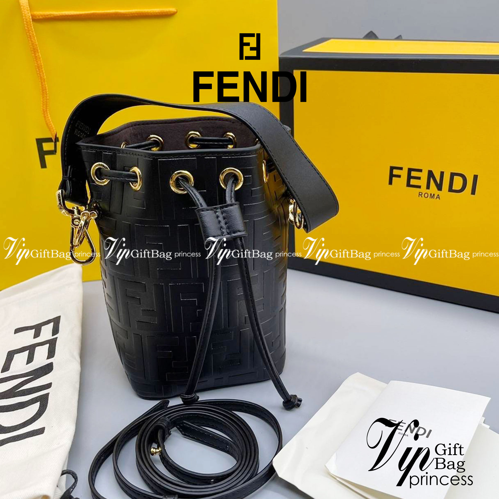 หนังแท้ FENDI MON TRESOR BUCKET BAG พร้อมส่งที่ไทย ภาพสินค้าถ่ายจากงานขายจริง ใช้งานต่างประเทศได้ค่ะ