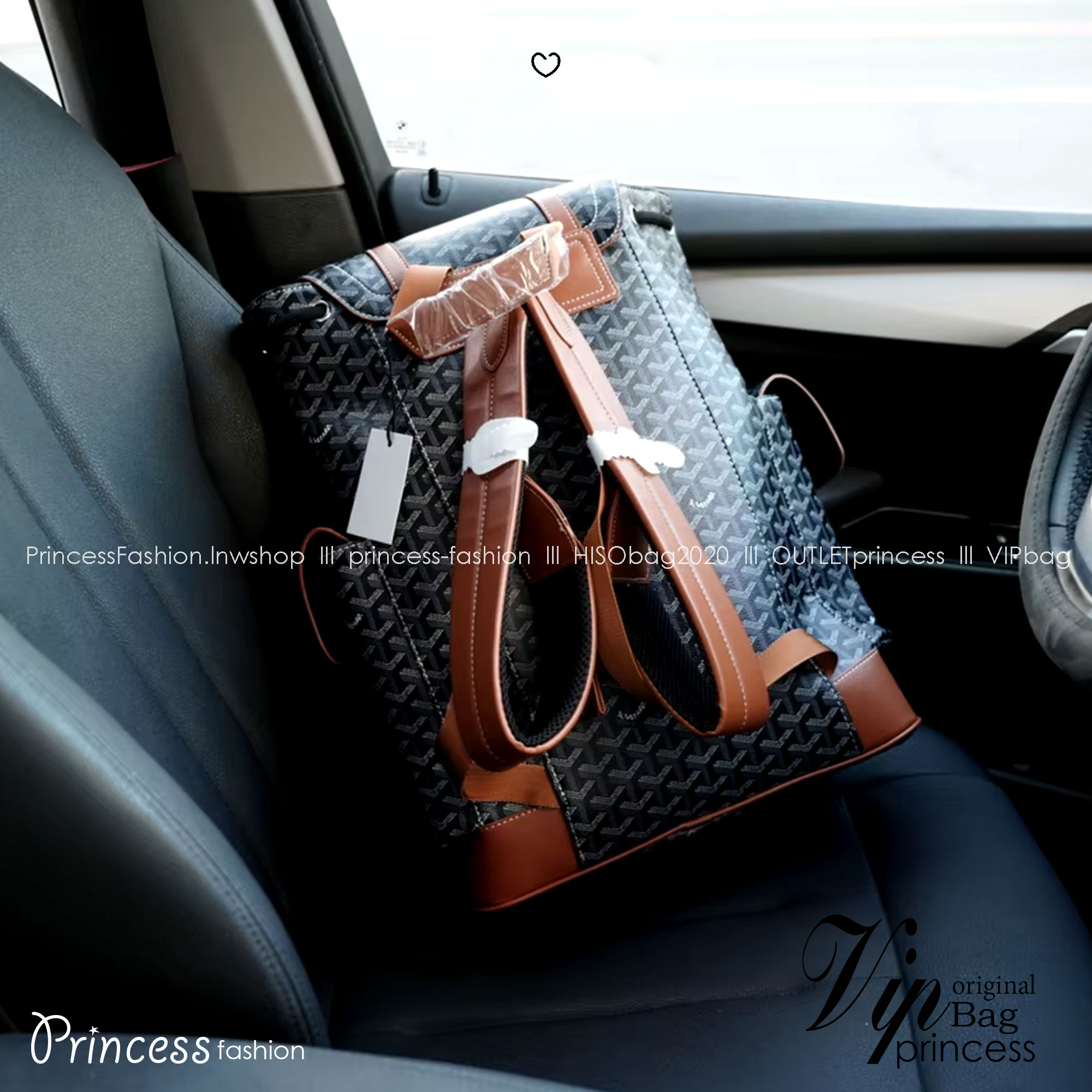 Goyard Backpack Bag Large Size กระเป๋าเป้ใบใหญ่ ดีไซน์สวยคลาสสิกเป็นเอกลักษณ์ ใช้ได้ทั้งหนุ่มๆและสาวๆ ตกแต่งลวดลายโลโก้แบรนด์เรียบหรู ภายในจุของได้เยอะมาก ใหญ่จริง!! ใบนี้คุ้มค่าราคามากๆ ทั้งดีไซน์และฟังก์ชั่นการใช้งาน ตอบโจทย์แน่นอน จะใส่เสื้อผ้าสำหรับ s