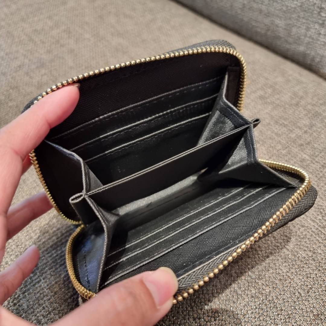 DIOR SET BAG / DIOR 30 Montaigne Bag / CD LIMITED EDITION GIFT BOX WITH GOLD STAR BOUTIQUE SET พร้อมเสิร์ฟครบชุด แรร์ไอเท็ม ที่ถูกรวมไว้ในหนึ่งเดียว กับ gift box limited จัดให้ทั้งกระเป๋าสะพายสุดหรู กระเป๋าสตางค์ใบสั้นรุ่นคลาสสิค ribbon เข้าเซ็ท และ gold 