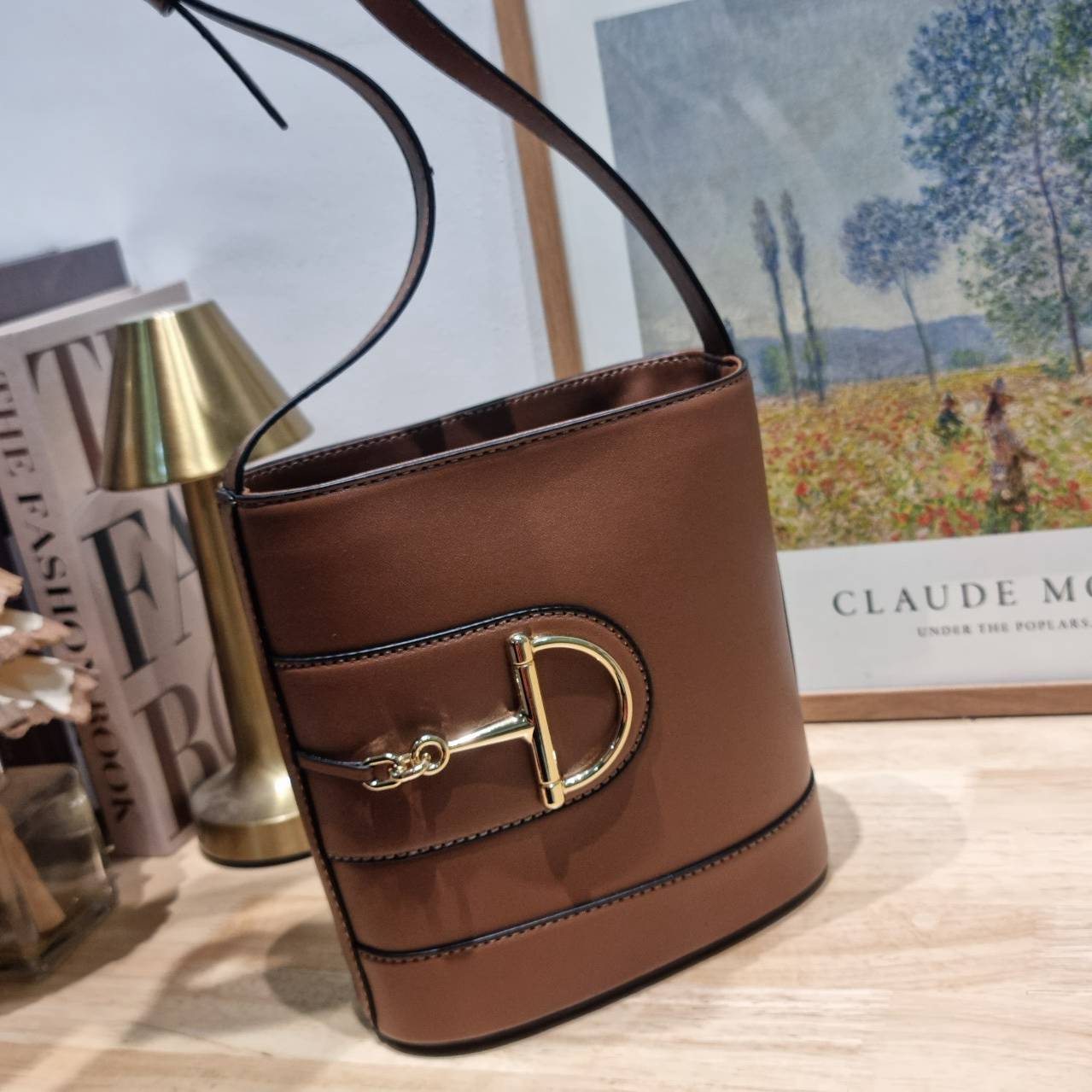 GUCCI 73 mini bucket bag คอลเลคชั่นใหม่พร้อม box set โทนสีใหม่ของแบรนด์ สุดยอดของความมีกิมมิคไม่เหมือนใคร วินเทจเรียบหรู