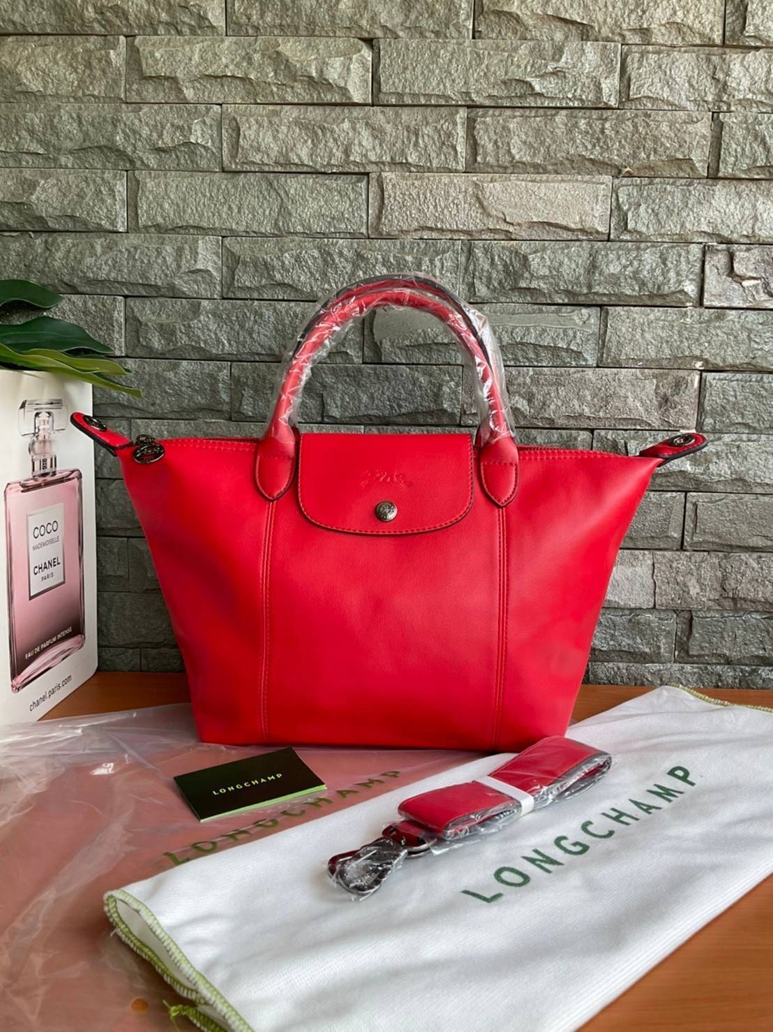 ของแท้ LONGCHAMP LE PLIAGE CUIR TOP HANDLE BAG S รุ่น 1512 กระเป๋าถือขนาดกำลังดี วัสดุหนังแกะ Metis