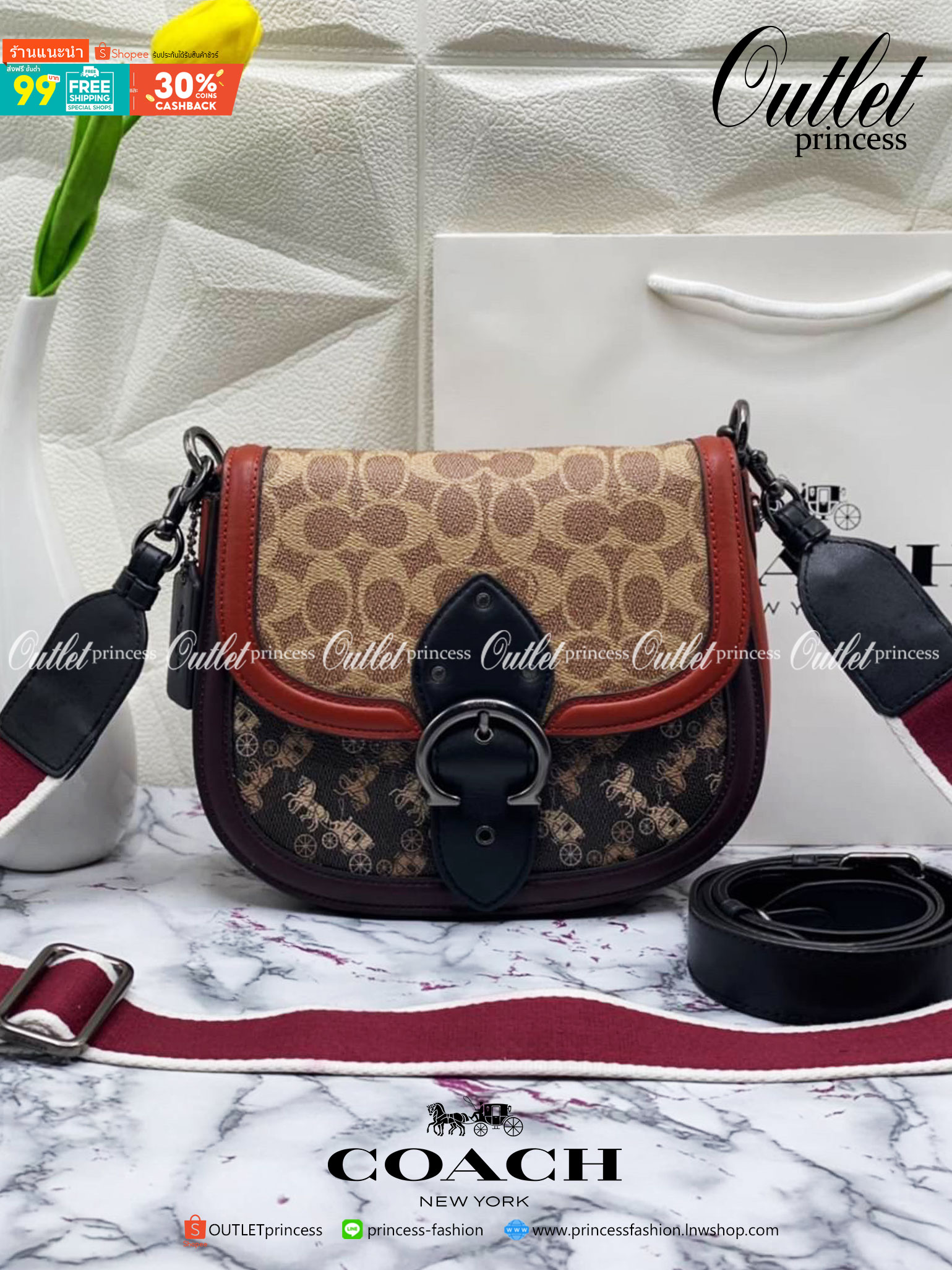 Coach Printed Coated Canvas And Glovetaanned เข้าเพิ่ม 4 แบบ มี 2สาย สายหนังและสายสปอร์ต สุดคุ้มเลยค่าา พร้อมส่งที่ไทยอีกครั้ง ฮอตฮิตไม่เลิกค่ะ ถามหากันเยอะมาก! กระเป๋าสะพายครอสบอดี้ร์ วัสดุหนังแท้ชั้นดีที่สุด! หนังสวย บวกกับอะไหล่แบรนด์ที่ดูเด่นคลาสสิคตร