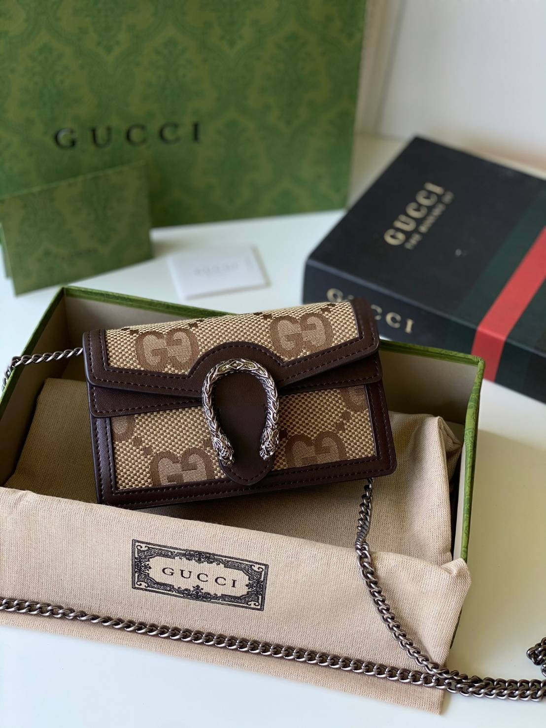 หนังแท้ GUCCI Dionysus mini bag / GG Shoulder bag / GG Denim Dionysus พร้อมส่งที่ไทย กระเป๋าสะพายข้างหนังแท้ เกรดหนังคุณภาพดียิ่งใช้หนังยิ่งสวย โทนสีน่าใช้มากก มาในดีไซน์คลาสสิคเรียบหรูเข้ากับทุกลุ๊คแบบไม่มีเอ้าท์ พร้อมส่งที่ไทย ภาพสินค้าถ่ายจากงานขายจริง
