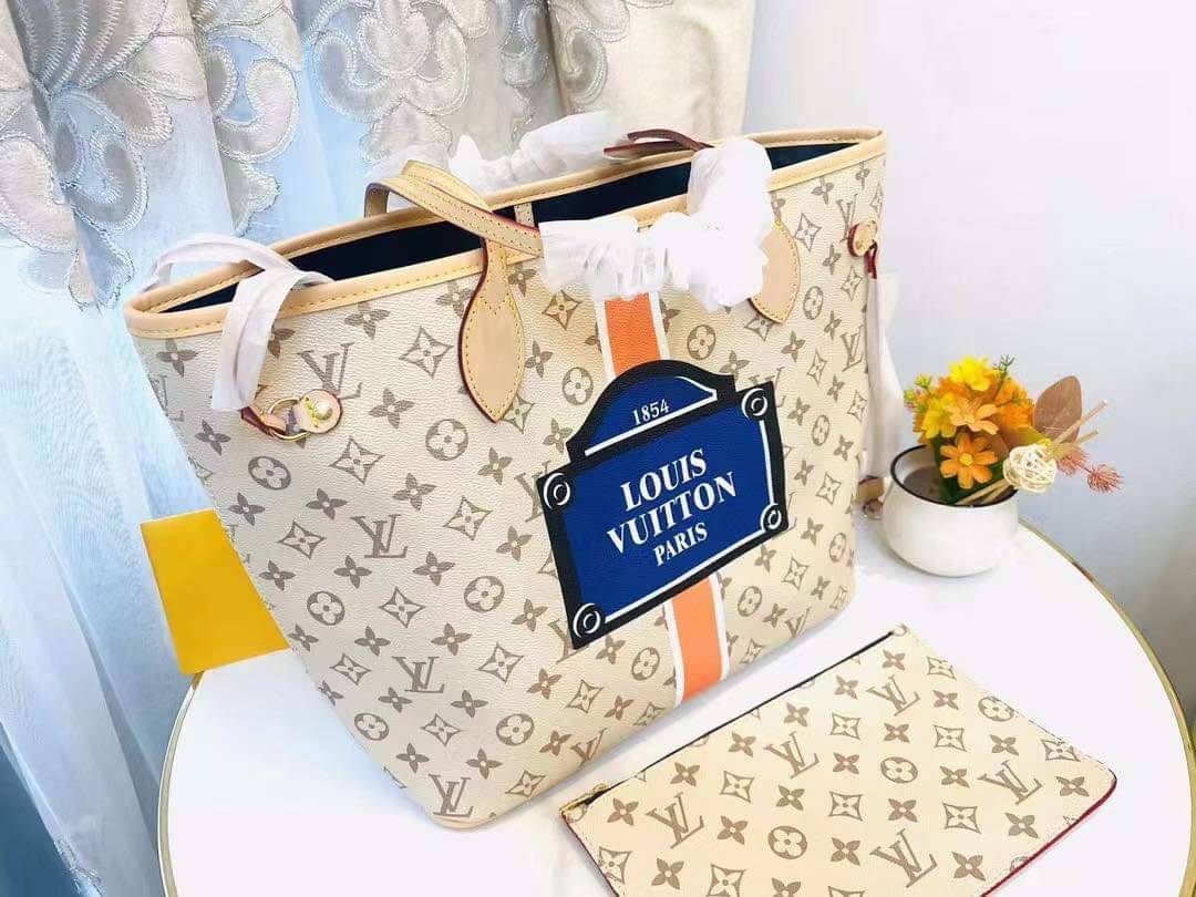 LV Neverfull MM Monogram Empreinte / LV Tote Bag ดีไซน์สีใหม่ พร้อมใบเล็ก สีสันโดดเด่นไม่ซ้ำใคร แต่งแต้มลงบนกระเป๋าสร้างดีเทลให้ดูมีมูลค่าเพิ่มขึ้น อัพลุคได้เลย