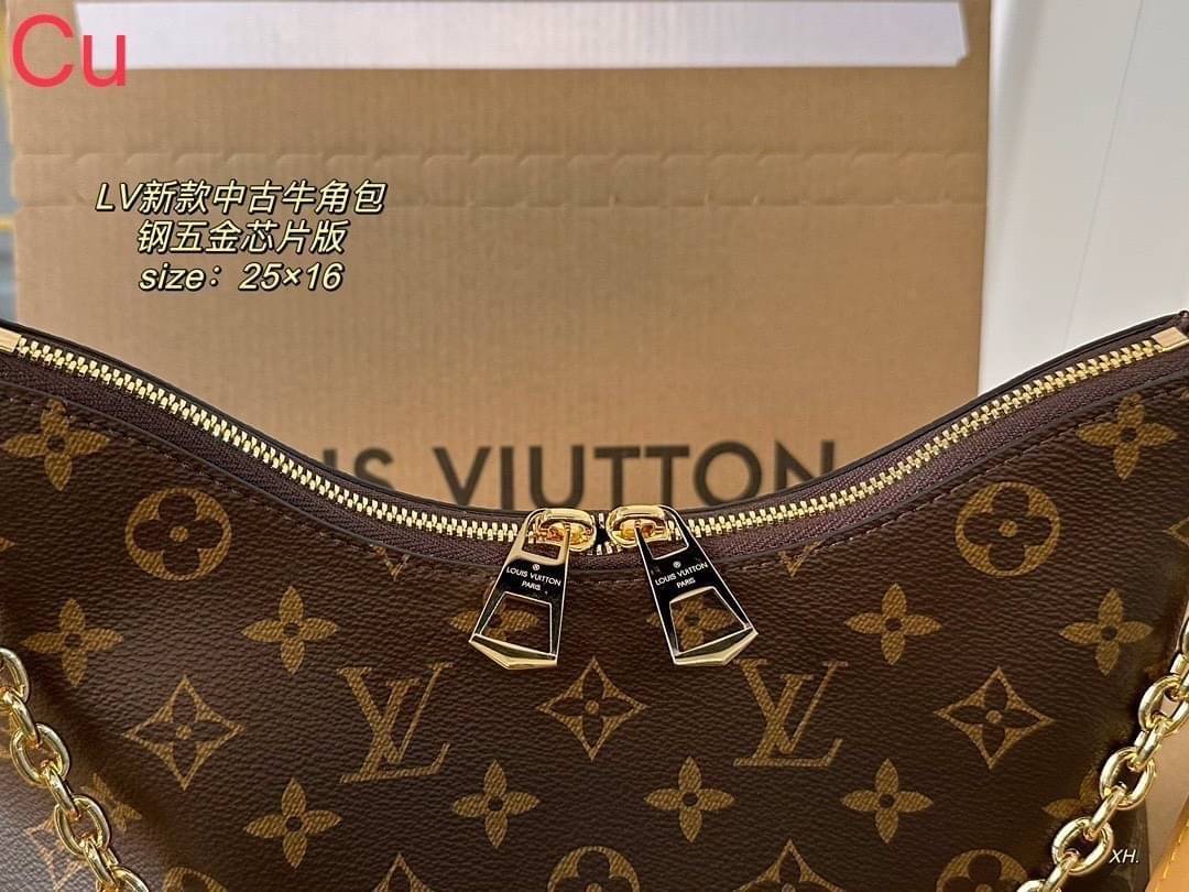 LV Boulogne monogram bag กระเป๋าสะพาย ดีไซน์คลาสสิครุ่นสุดปัง มีความหรูหราในตัวเอง ขนาดกลางๆพอดีลำตัว พกพาง่ายสะดวกแบบนี้ ต้องมีไว้ใช้สักใบ รับรองไม่ผิดหวังแน่นอน รีบจัดก่อนสินค้าหมดน๊าา😘