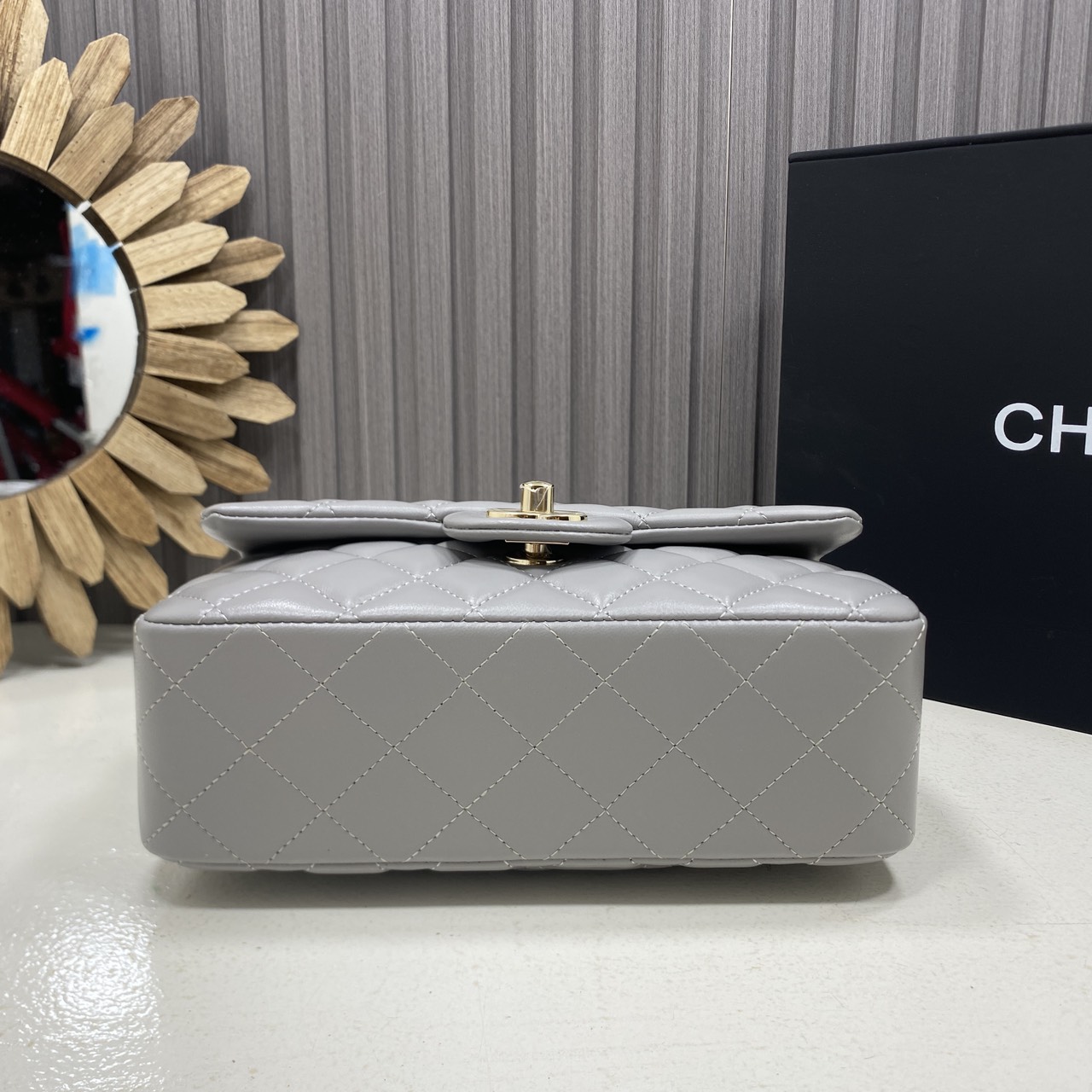 ORI หนังแท้ | CHANEL Classic Flap Bag TopHandle 20cm กระเป๋าสะพายคคลาสสิกพร้อมหูจับ หรูหราระดับตำนาน สวยงามเหนือกาลเวลา