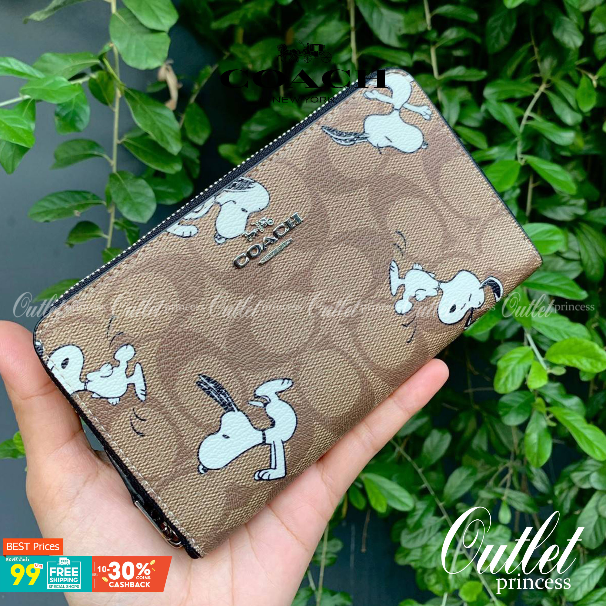 ทั้งสวย ทั้งน่ารัก อดใจไม่อยู่จ้าา💋COACH X PEANUTS MEDIUM ID ZIP WALLET WITH SNOOPY PRINT ((C4123)) 📣พร้อมส่งค่ะ! กระเป๋าเงินใบกลาง ขนาดพอดีๆ 🔺ตัวกระเป๋าทั้งใบปริ้นลายการ์ตูนSnoopy ดูซุกซน น่ารักมากๆค่ะ
