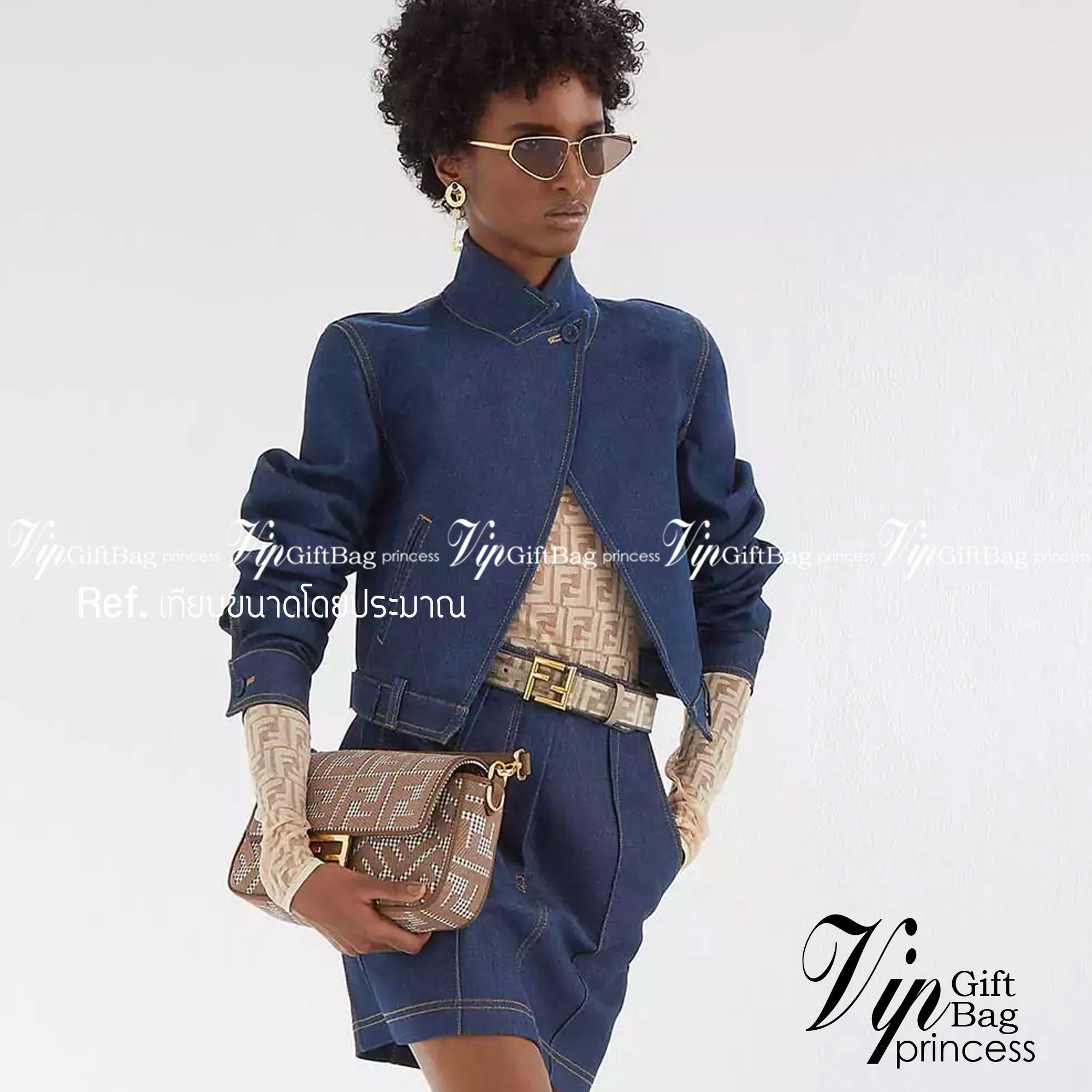 FENDI BAGUETTE MONOGRAM PRINT SHOULDER BAG / FENDI Baguette Brown houndstooth wool bag with FF embroidery อีกหนึ่งรุ่นใหม่ ปังไม่ไหวจ้าแม่!! กระเป๋าสะพายทรงแบคเกตต์ ดีไซน์ลวดลายรอบใบ มี texture โดดเด่นน่าใช้ ดูหรูและคลาสสิค