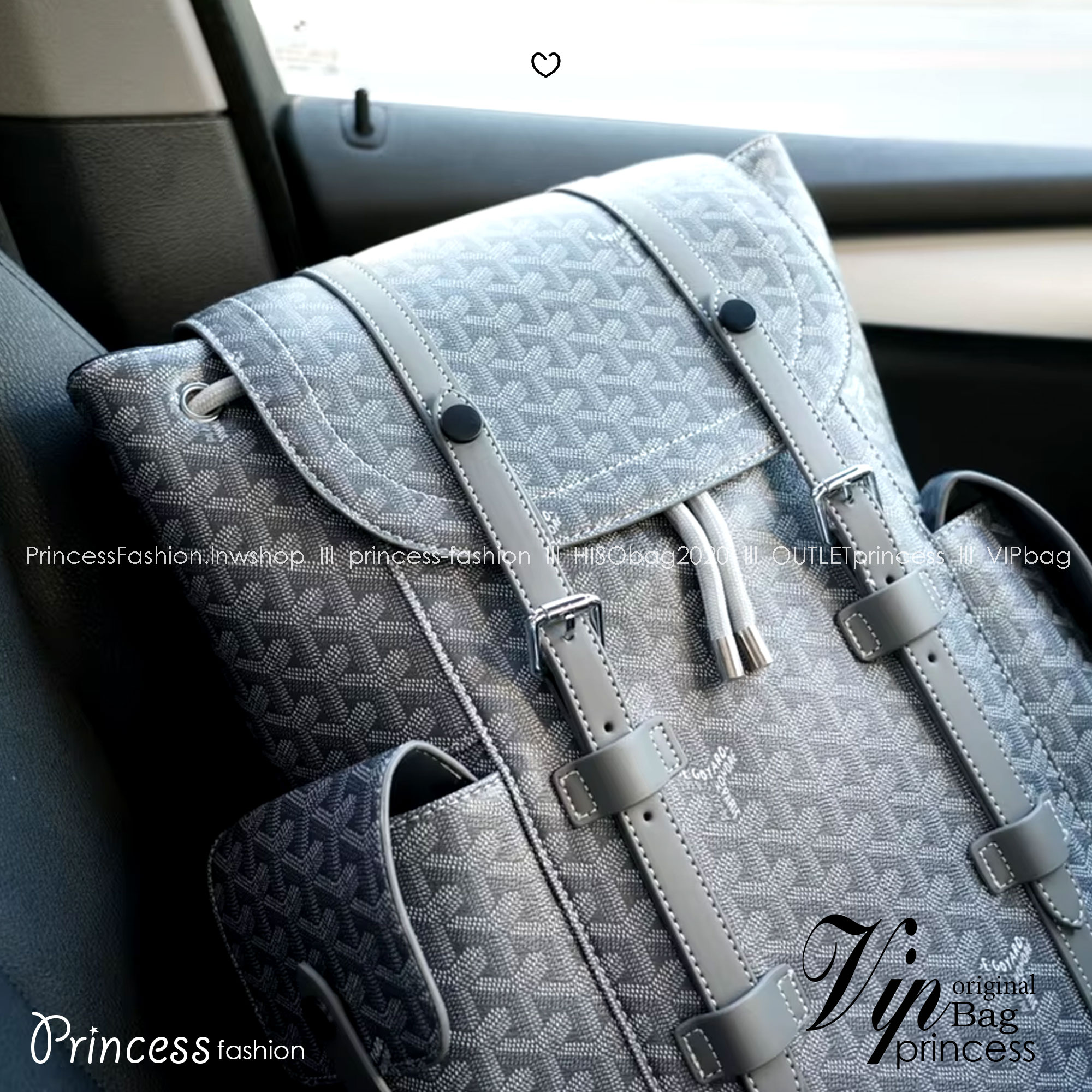 Goyard Backpack Bag Large Size กระเป๋าเป้ใบใหญ่ ดีไซน์สวยคลาสสิกเป็นเอกลักษณ์ ใช้ได้ทั้งหนุ่มๆและสาวๆ ตกแต่งลวดลายโลโก้แบรนด์เรียบหรู ภายในจุของได้เยอะมาก ใหญ่จริง!! ใบนี้คุ้มค่าราคามากๆ ทั้งดีไซน์และฟังก์ชั่นการใช้งาน ตอบโจทย์แน่นอน จะใส่เสื้อผ้าสำหรับ s