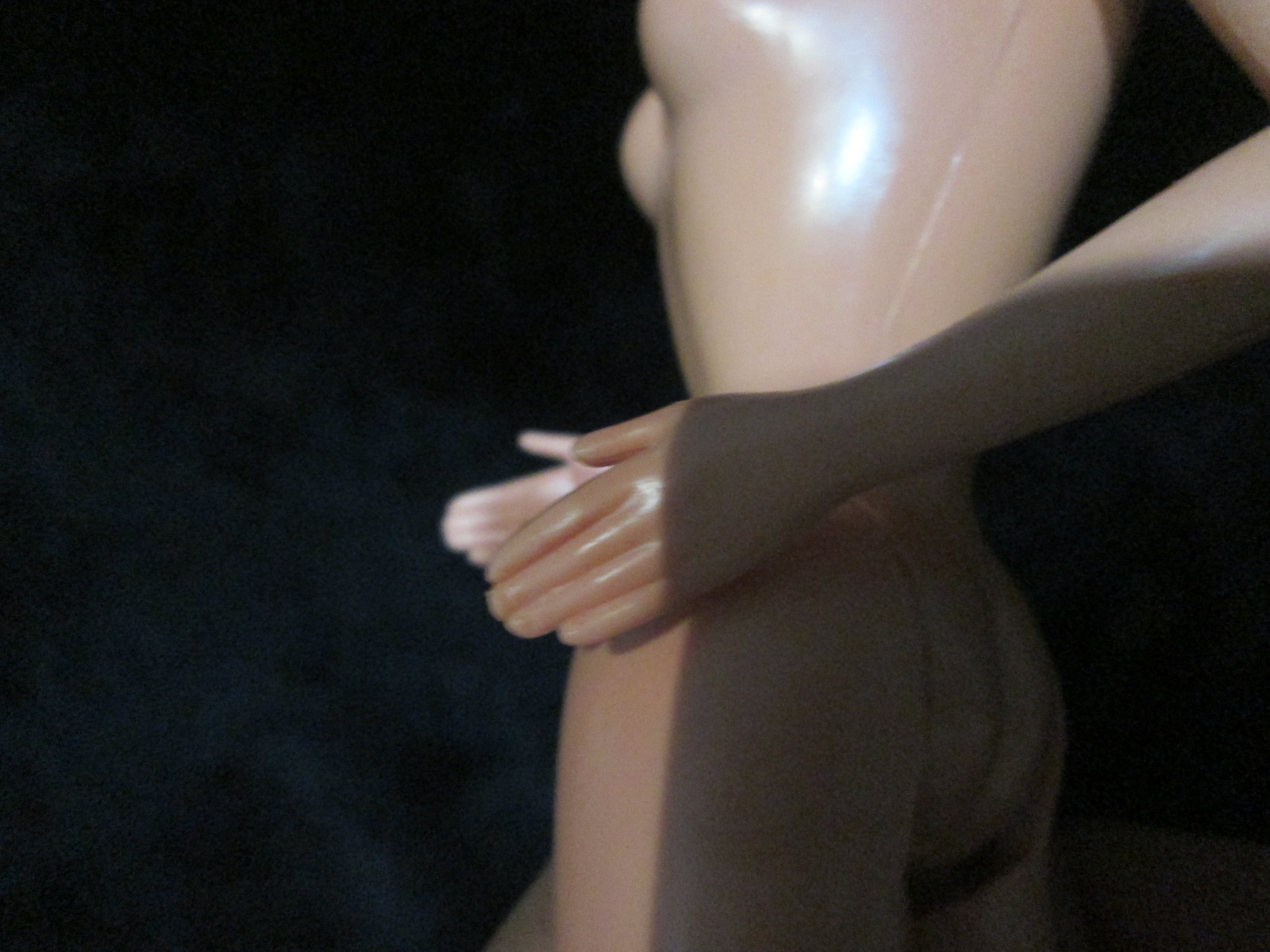 Barbie Holiday Vintage from 1996 ตุ๊กตาบาร์บี้แท้มือสองสภาพดี