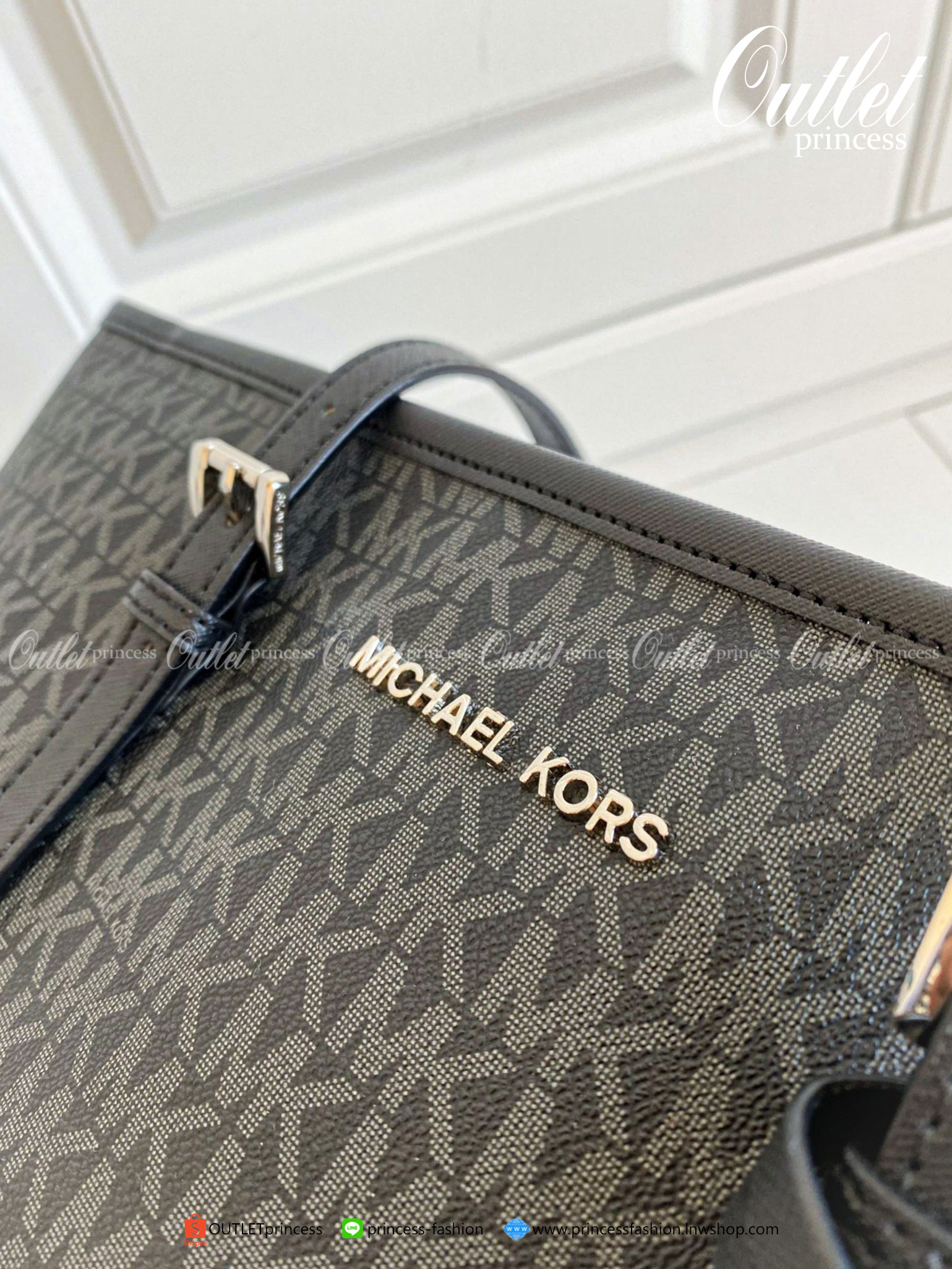 ของแท้ 100% MICHEAL KORS TOTE BAG ของแท้ กระเป๋าสะพายทรง SHOPPING BAG