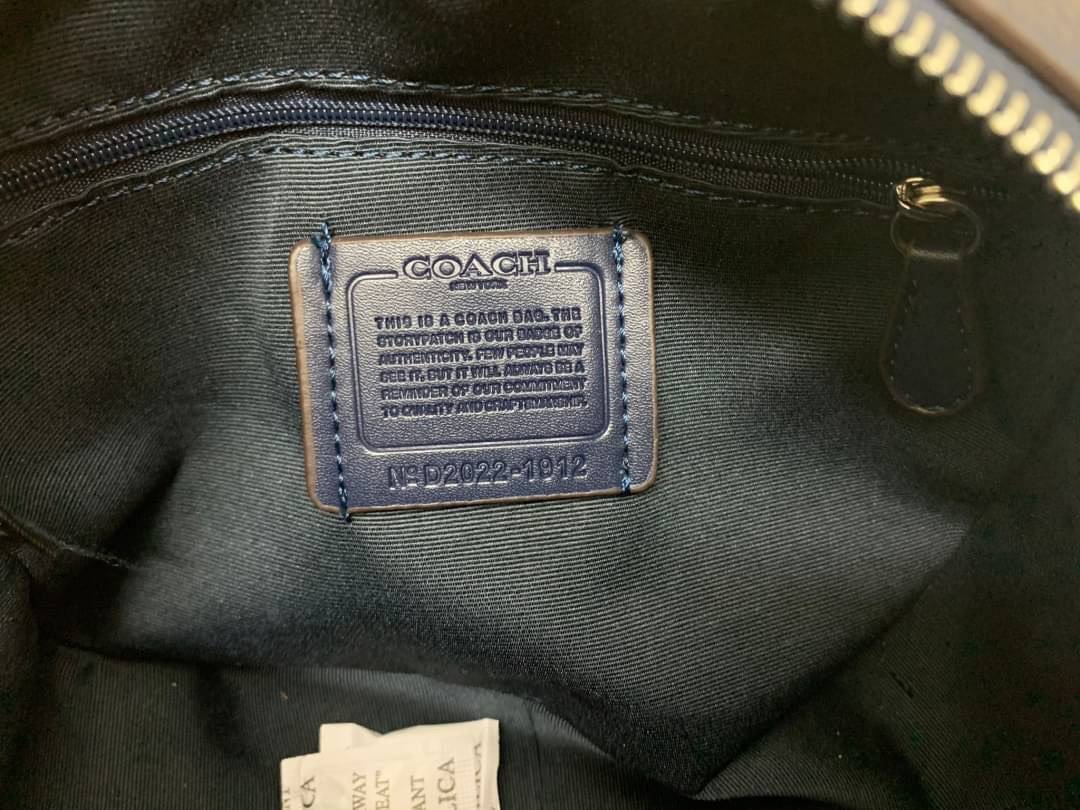 Coach Dempsey Camera Bag In Signature Jacquard With Stripe And Coach Patch ((1912)) พร้อมส่งที่ไทย! กระเป๋าสะพายครอสบอดี้ร์กรือสะพายข้างได้ วัสดุJacquard+หนังแท้ สวยงามมากๆค่ะ