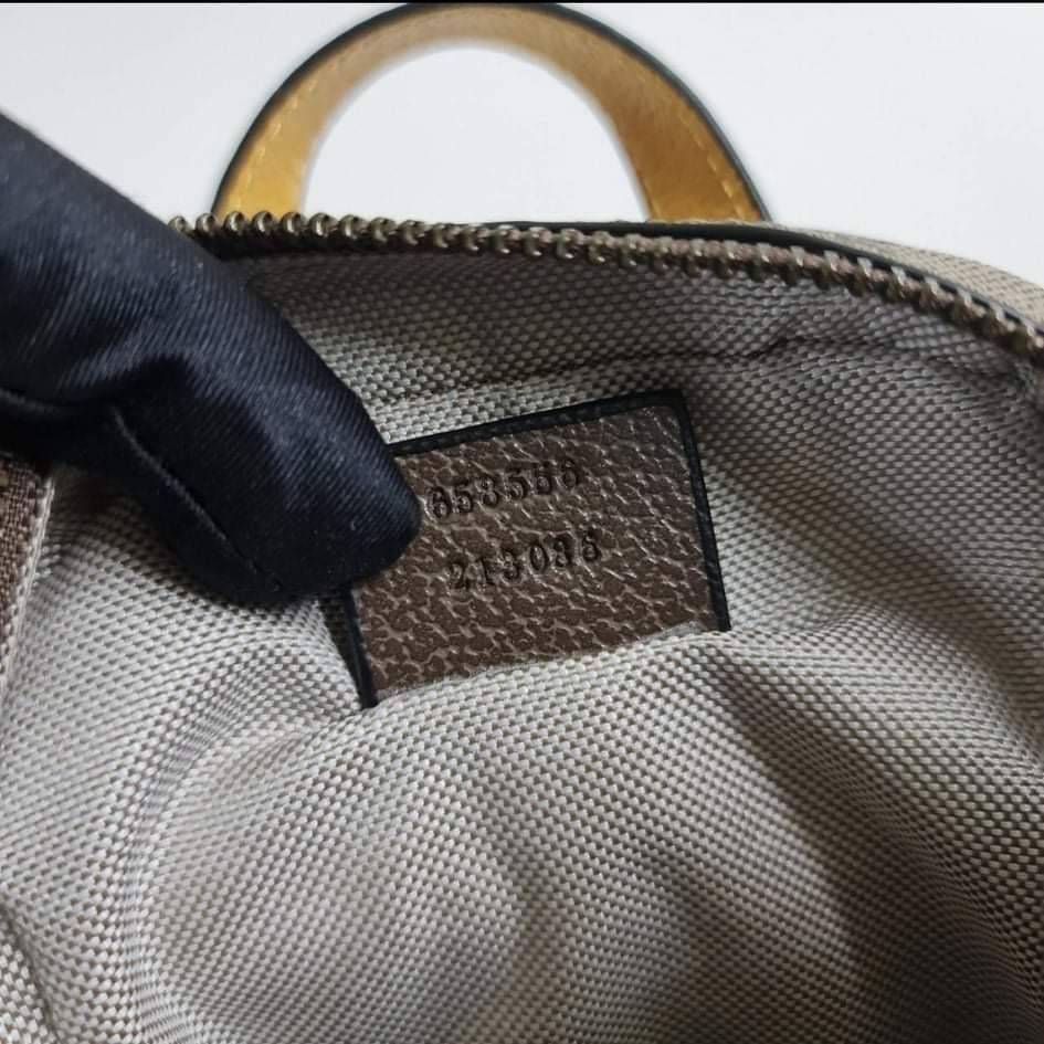 หนังแท้ GUCCI Neo Vintage mini bag / GG Mini Crossbody bag กระเป๋าสะพายข้างใบเล็ก ใช้ได้ทั้งชาย/หญิง งานหนังแท้ทั้งใบ ออริจินอลเกรด ภาพสินค้าถ่ายจากงานขายจริง ใช้งานต่างประเทศได้ค่ะ