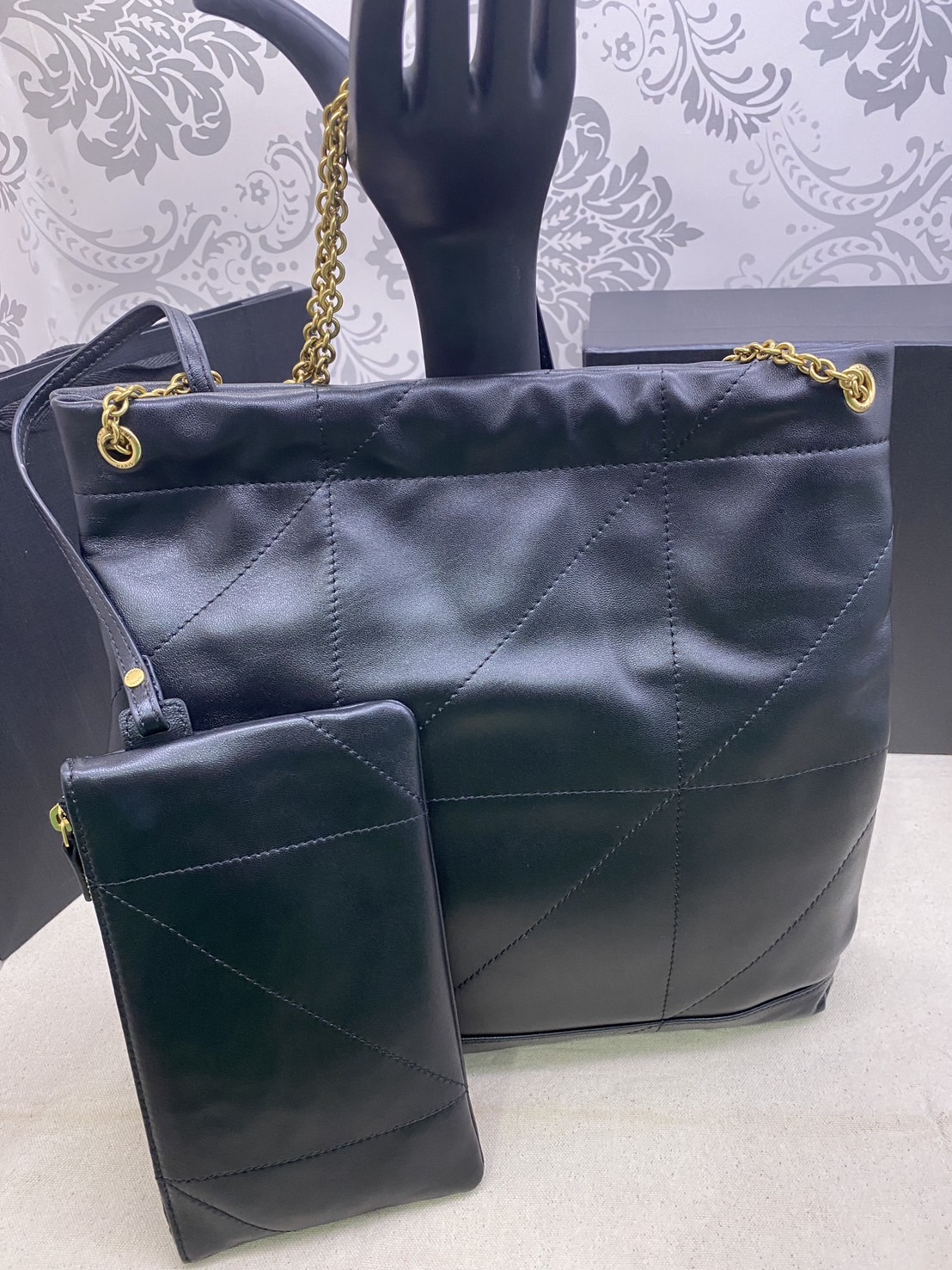 YSL JAMIE 4.3 POCHON / YSL TOTE BAG กระเป๋าสะพายทรงโท้ท รุ่นใหม่ งานหนังเต็มใบจุของได้เยอะ เกรดออริ 1:1 ใช้งานต่างประเทศได้