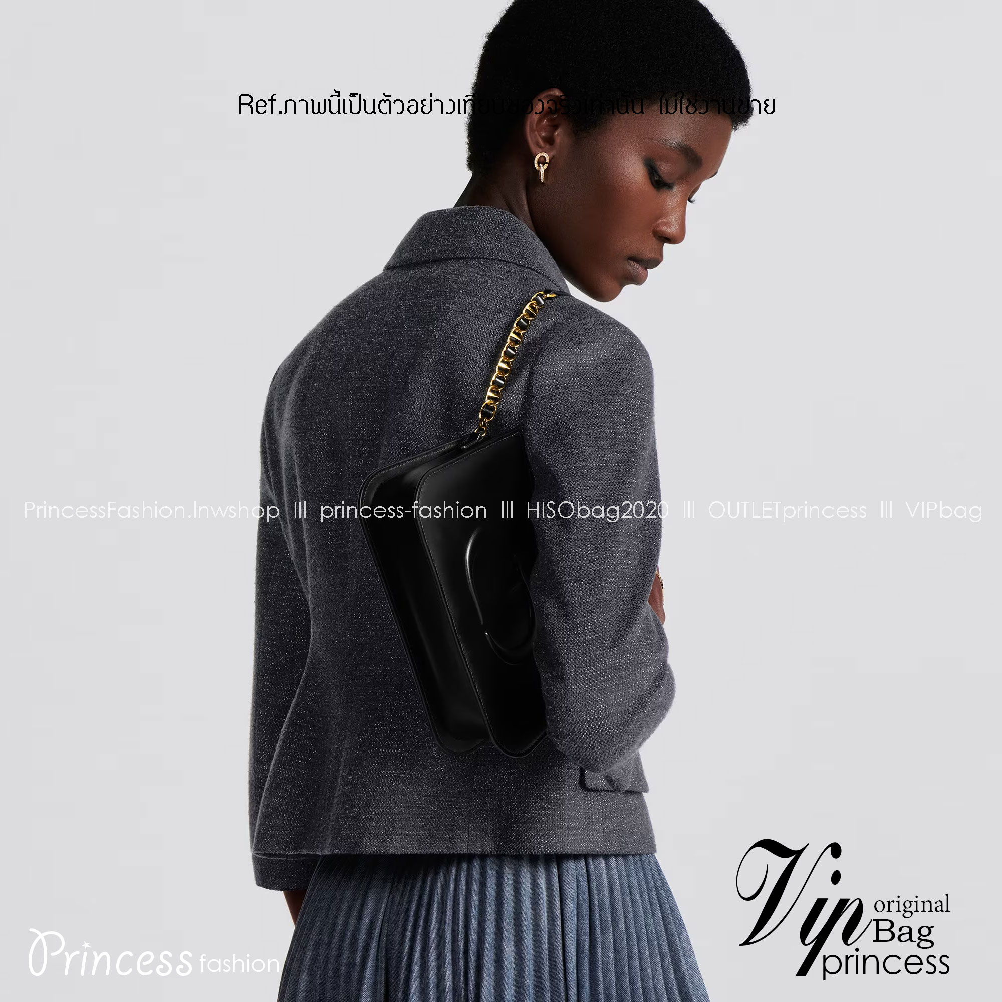 CD SIGNATURE HOBO MINI BAG leather Black / Dior Bag พร้อมส่ง กระเป๋าสะพายทรงโฮโบ รุ่นใหม่ล่าสุด Winter 2023 สวยหรูหราเป็นเอกลักษณ์แบรนด์ **สินค้าเกรดออริจินอล 1:1 สลับแท้