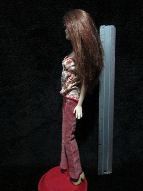 Barbie_Teresa in casual Look ตุ๊กตาบาร์บี้และเทเรซ่า(เพื่อนบาร์บี้)แท้มือสองสภาพดี