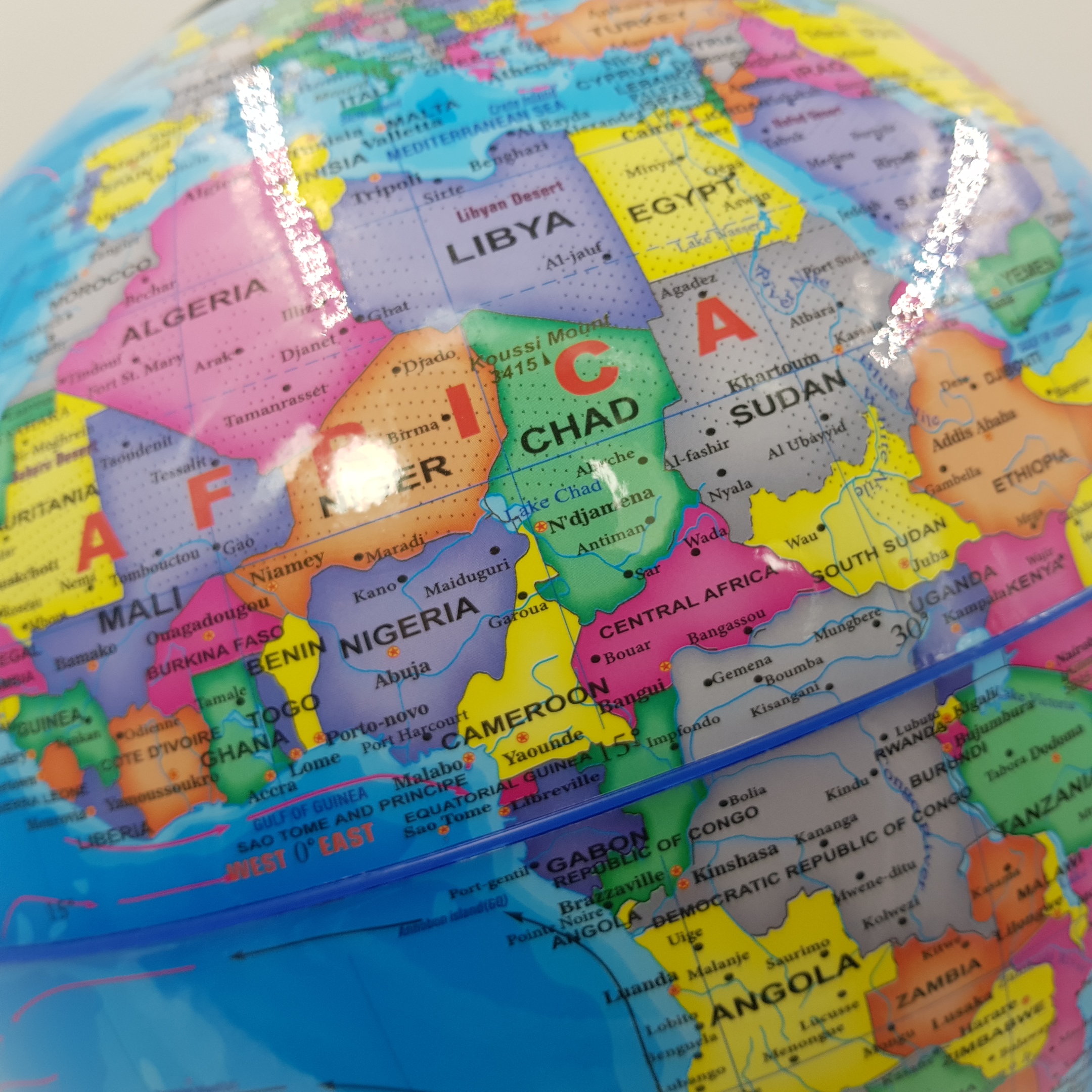 ลูกโลกPVCแบบแข็งขนาดเส้นผ่าศูนย์กลาง12.8นิ้ว (32 Cm.) แผนที่ลูกโลก ภาษาอังกฤษ