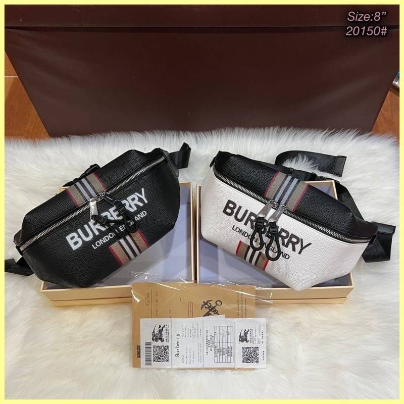 BURBERRY Belt Bag / Burberry Vintage Check Sonny Belt Bag / BURBERRY FRAGRANCES BELT BAG กระเป๋าคาดเอว คาดอกแบบ UNISEX ใช้ได้ทุกเพศ แพทเทิร์นใช้งานง่าย ภายในโล่งกว้าง จุของได้สบายๆ สายสะพายปรับได้เลยตามชอบ ใบจริงดีงามเกินราคาแน่นอน recommend เลยจ้า!!