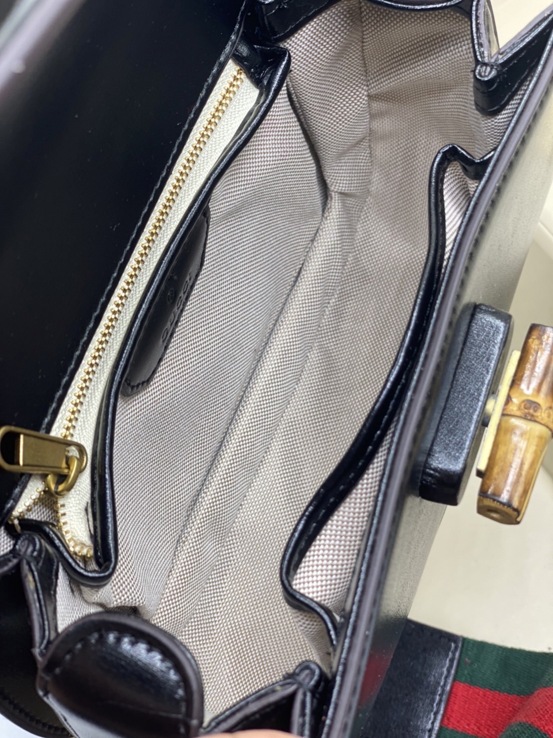 หนังแท้ Gucci Bamboo 1947 small top handle bag พร้อมส่งที่ไทย
