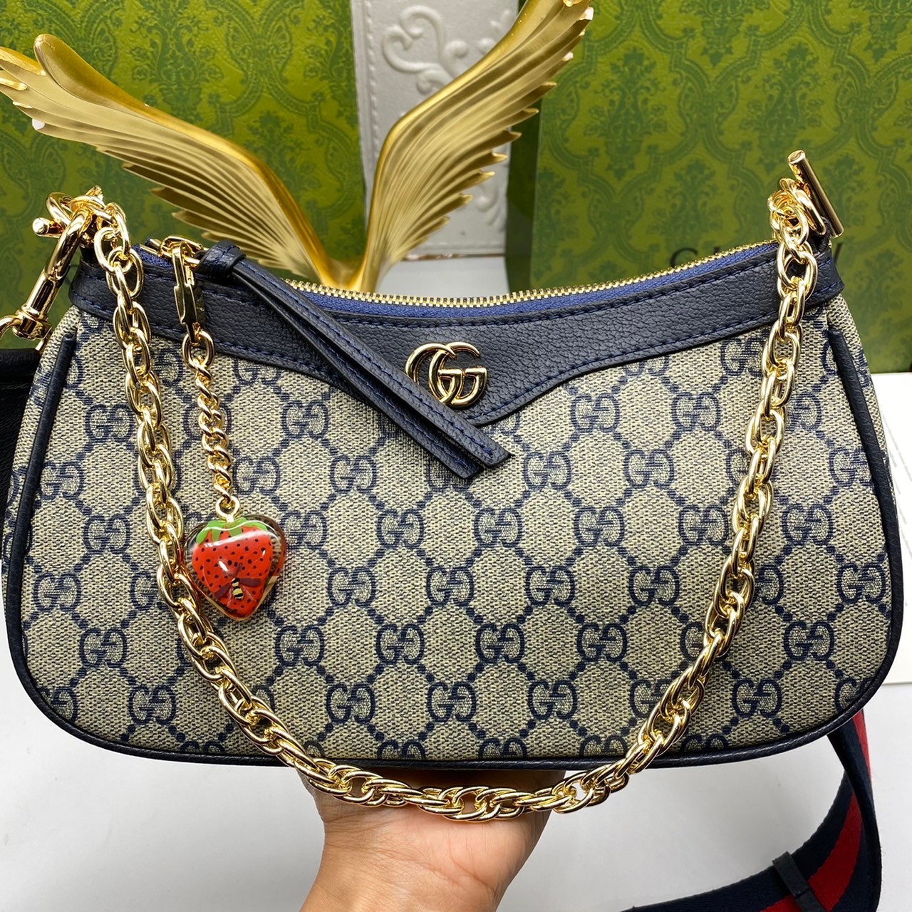 GUCCI Ophidia small handbag strawberry เกรดออริจินอล งานสวยตรงปก ภาพถ่ายจากงานขายจริง ใช้งานต่างประเทศได้
