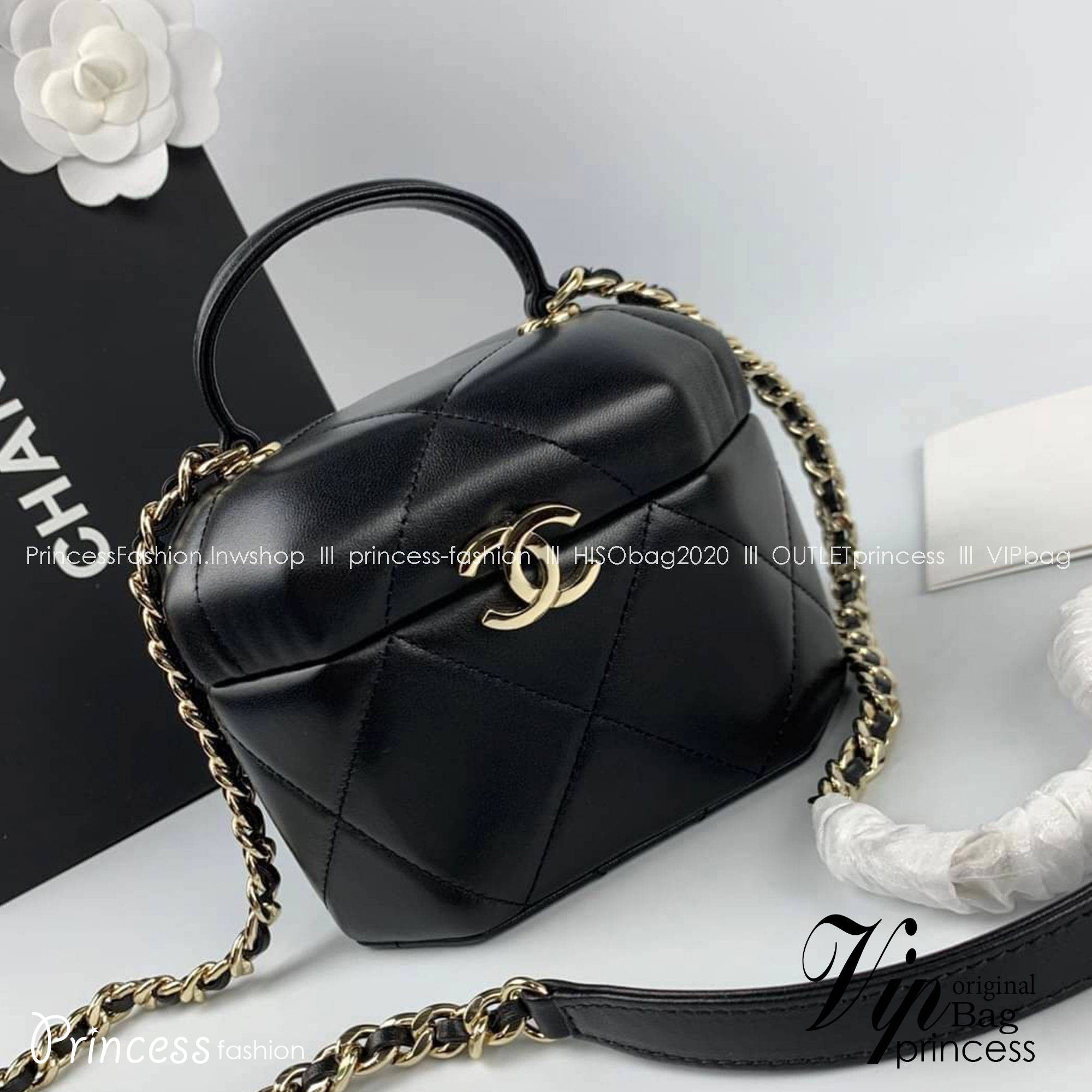 Chanel small Vanity case พร้อมส่งแล้วค่า งานที่สาวๆ ตามหา เกรดท็อปออรินอล งานเหมือนสุด หนังแท้ สวยงามตามรูป