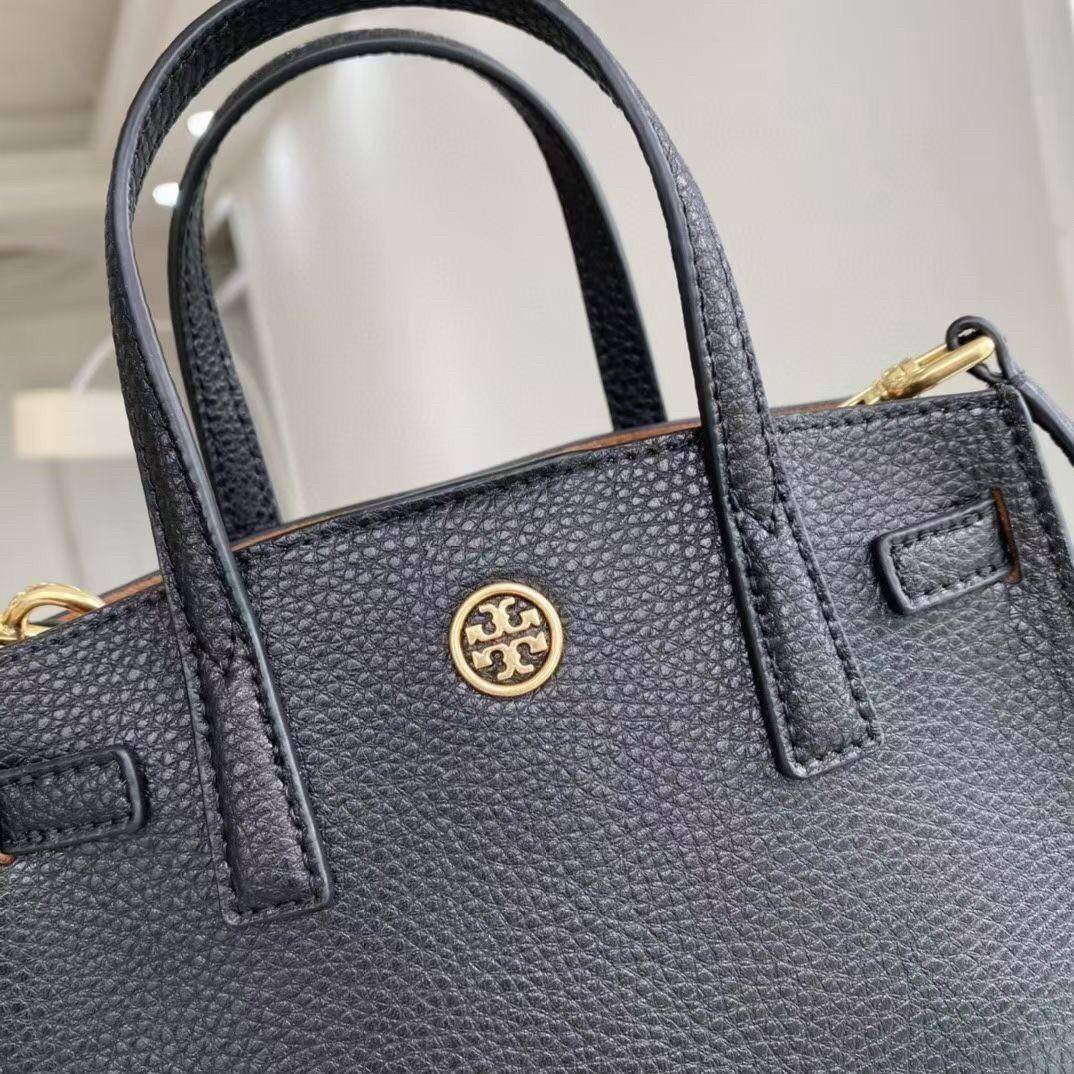 ของแท้ 💯% 】Tory walker Micro Satchel กระเป๋าถือหรือสะพายไหล่ วัสดุหนังแท้ ด้านหน้าประดับโลโก้แบรนด์ อะไหล่ทองสวยหรู