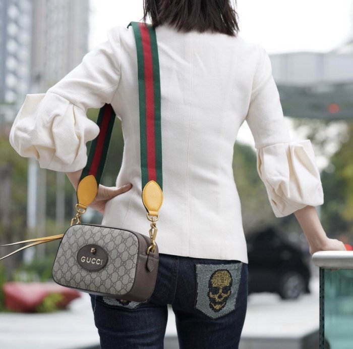 VIP 】หนังแท้ GUCCI Neo Vintage GG Supreme messenger bag พร้อมส่งที่ไทย งานมาพร้อมกล่องครบเซ็ทสวยมากค่ะ