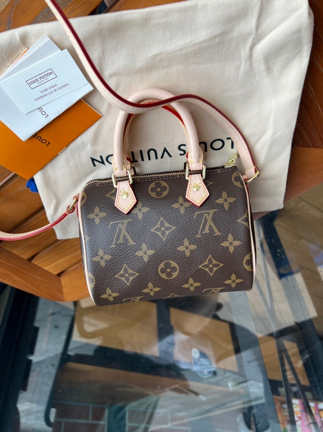 LV Nano Speedy Monogram / LV Bag เกรดออริพร้อมส่ง กระเป๋าสะพายข้างไซส์มินิ วัสดุหนังแคนวาส