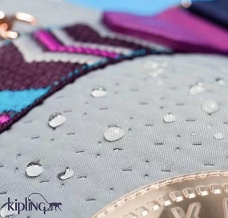 ห้ามพลาด..พร้อมส่งความสวย! NEW ARRIVAL! KIPLING EXPERIENCE PREMIUM BACKPACK 2018 รุ่นใหม่ล่าสุดใบใหญ่วัสดุ Nylon+Polyester100% น้ำหนักเบา Multicolor ลวดลายสวยตามคอนเซปคอลเลคชั่นใหม่ มีช่องซิปใส่ของด้านหน้า1ช่อง ช่องใส่ของด้านข้าง2ฝั่ง หัวซิปโลโก้เเบรนด์หร