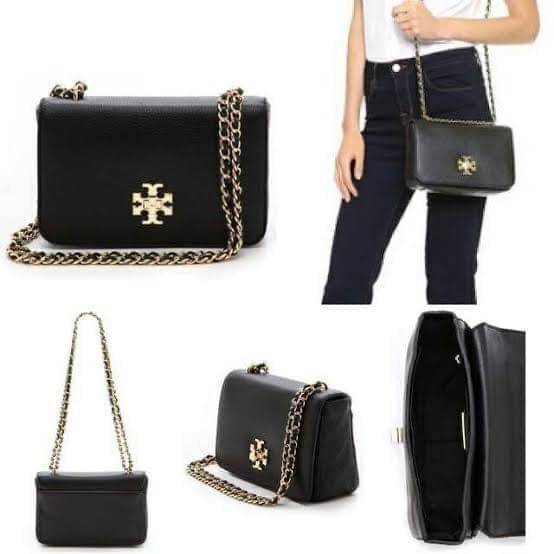 Tory burch description mercer adjustbale shoulder bag เป็น Collection รุ่นท็อปที่สาว ๆ หลายคนถูกใจ ด้วยทรงกระเป๋าคลาสสิกสุดเก๋ ใช้งานแบบไหนก็ดูดี ในลุคช์สาวหวานแบบสะพายสายคู่ หรือ ต้องการความคล่องตัวด้วยการสะพายแบบครอสบอดี้ มีดีไซน์ที่ Practical ต่อการใช้