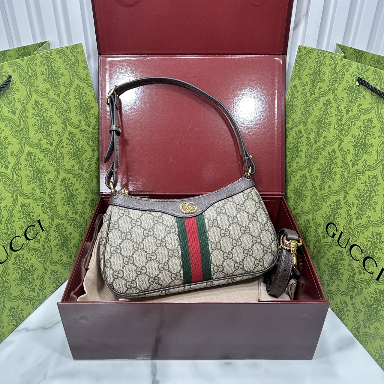 10" ORI หนังแท้ | Gucci Ophidia small shoulder bag GG Monogram Double G / Gucci Hobo Bag กระเป๋าสะพายทรงโฮโบขนาดเล็ก