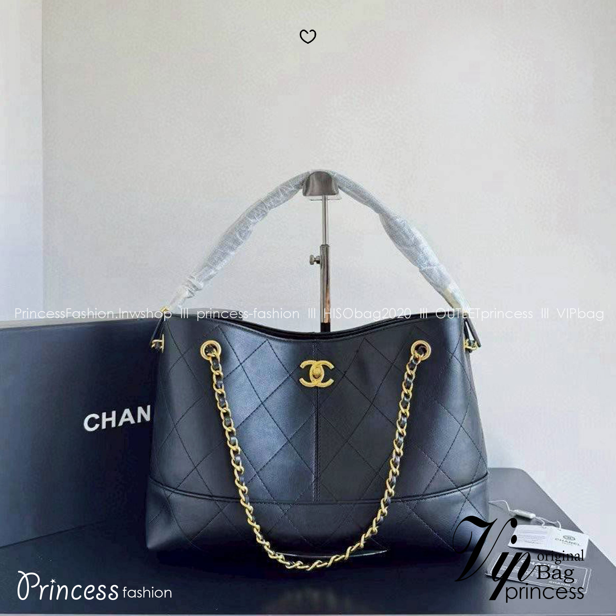 Chanel Shopping Bag 25A Suede Bag กระเป๋าช้อปปิ้งทรงโท้ท มีทั้งแบบงานหนังเต็มใบ/ทูโทน/และงานหนังกลับ สวยหรูหรา คอลใหม่