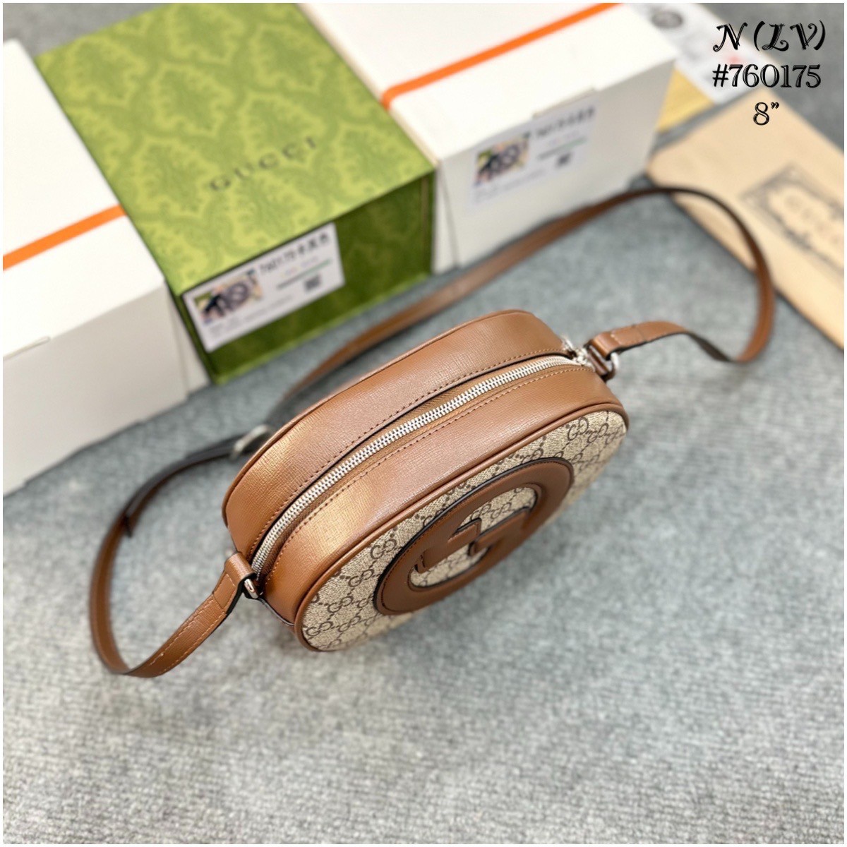 Gucci Ophidia GG Mini Round Shoulder Bag / GUCCI BAG พร้อมส่ง 2 สี กระเป๋าสะพายทรงกลมรีคลาสสิค สวยอยู่ทรง โดดเด่นด้วยโลโก้จั้มโบ้ด้านหน้า ภายในเป็นช่องโล่ง จุได้แบบกำลังดี