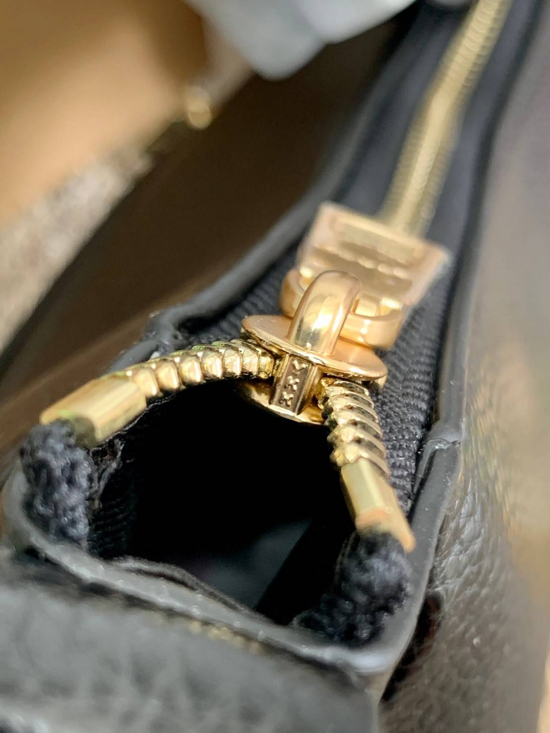 สินค้าออกใหม่ พร้อมคอลเลคชั่นสีใหม่ล่าสุดค่ะ! COACH RORI SHOULDER BAG ((C2855)) พร้อมส่งที่ไทย สวยก่อนใครแน่นอนค่ะ! กระเป๋าสะพายไหล่ หนังแท้ชั้นดีที่สุด หนังนิ่ม ทรงสวย หลงรักแน่นอนค่ะ😘