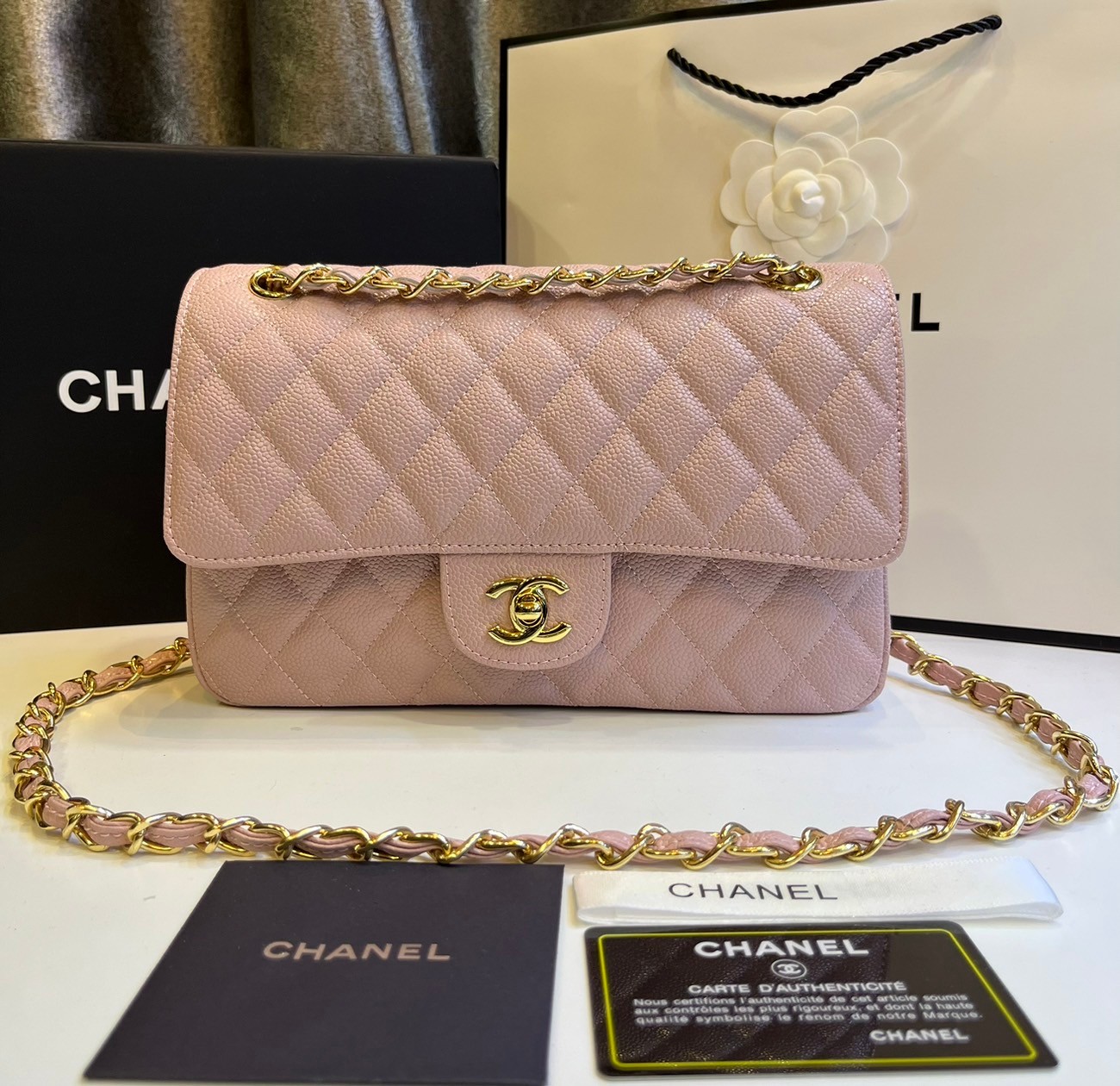พร้อมส่งโทนพาสเทล CHANEL Classic in Pastel 25cm กระเป๋าสะพายรุ่นยอดนิยมเรียบหรู เกรดออริ 1:1 ใช้งานต่างประเทศได้ ภาพถ่ายจากงานขายจริง