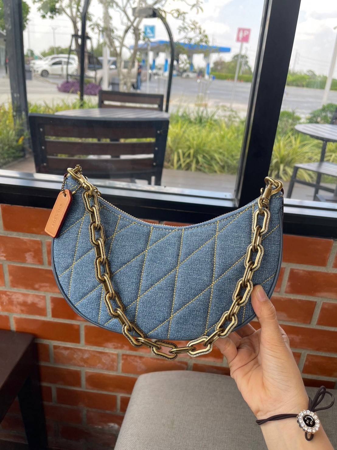 พร้อมส่ง 4 สี COACH CP148 MIRA SHOULDER BAG WITH PILLOW QUILTING กระเป๋าสะพายดีไซน์สวย 🧡 เกรดท็อปออริจินอล 1:1 สลับแท้ เกรดดีสุด ใช้งานต่างประเทศได้