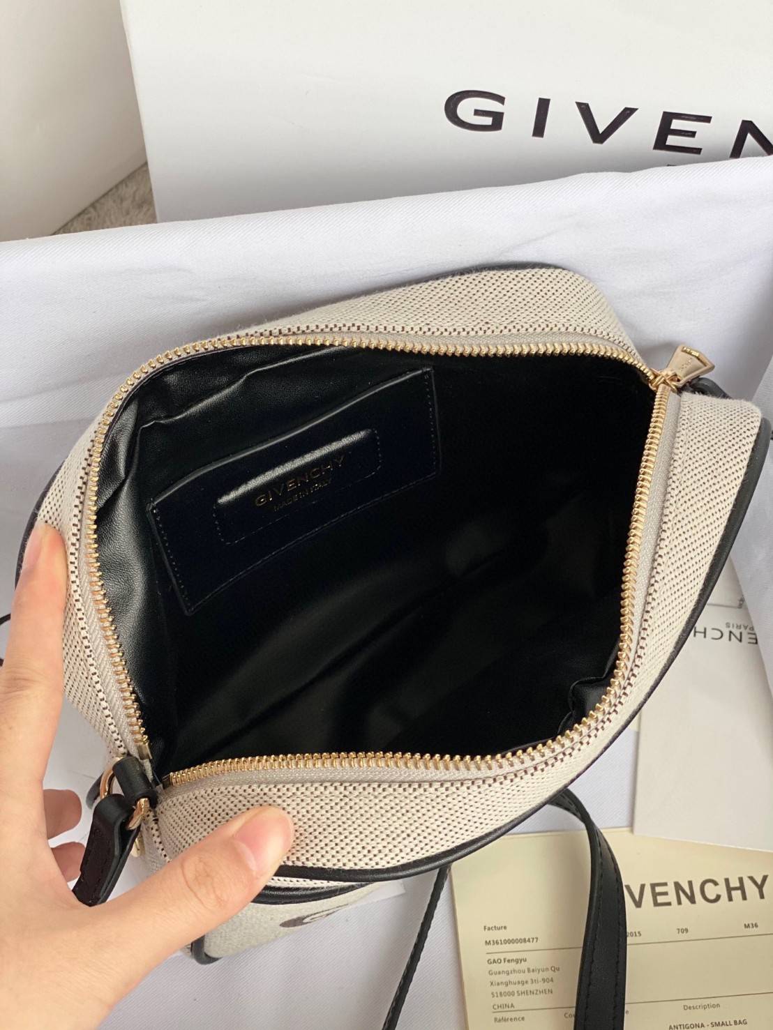 พรีเมี่ยมกิ๊ฟแท้ 100% 】พร้อมส่งที่ไทย ที่นี่ที่เดียว VIP gift Givenchy Bond solo bag หนังแท้ (black,red)