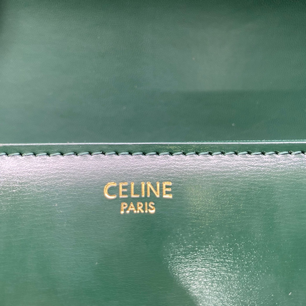 MEDIUM 22cm : CELINE CLASSIQUE TRIOMPHE BAG IN SHINY CALFSKIN / Celine Triomphe Bag / Celine Bag พร้อมส่ง 10 สี เกรดออริ 1:1 กระเป๋าแบรนด์หรูที่ควรมีแห่งปี