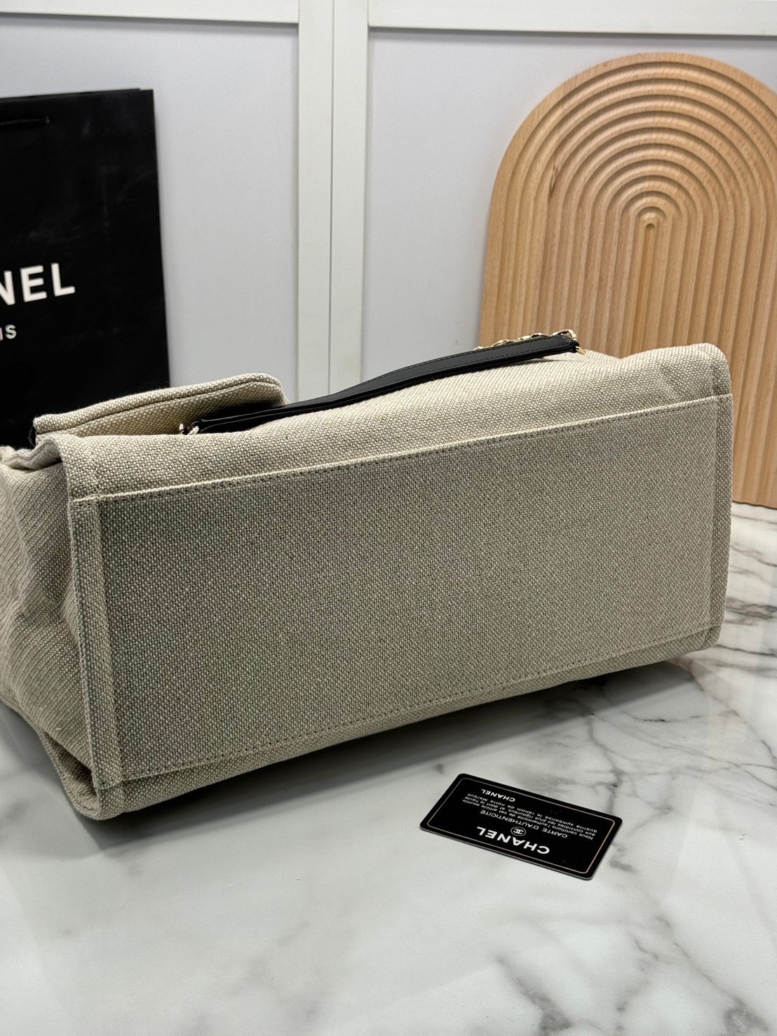 ORI หนังแท้ | Chanel Deauville Tote Bag กระเป๋าสะพายทรงโท้ทช้อปปิ้ง ใบใหญ่ ภายในโล่งกว้าง จุของได้เยอะ