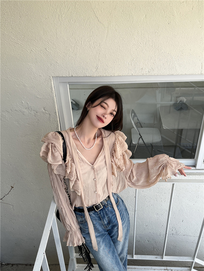 พร้อมส่ง 🗼🏏 Monto tops เสื้อแขนยาวผ้าชีฟองทรงหลวมแต่งระบาย (IN36900)