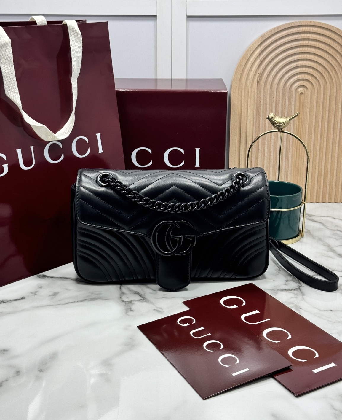 ORI | หนังแท้ GG Marmont small shoulder bag กระเป๋าสะพายข้างรุ่นคลาสสิค ดูแพง อัพลุคได้สบายๆ ด้านหลังดีไซน์รูปหัวใจ