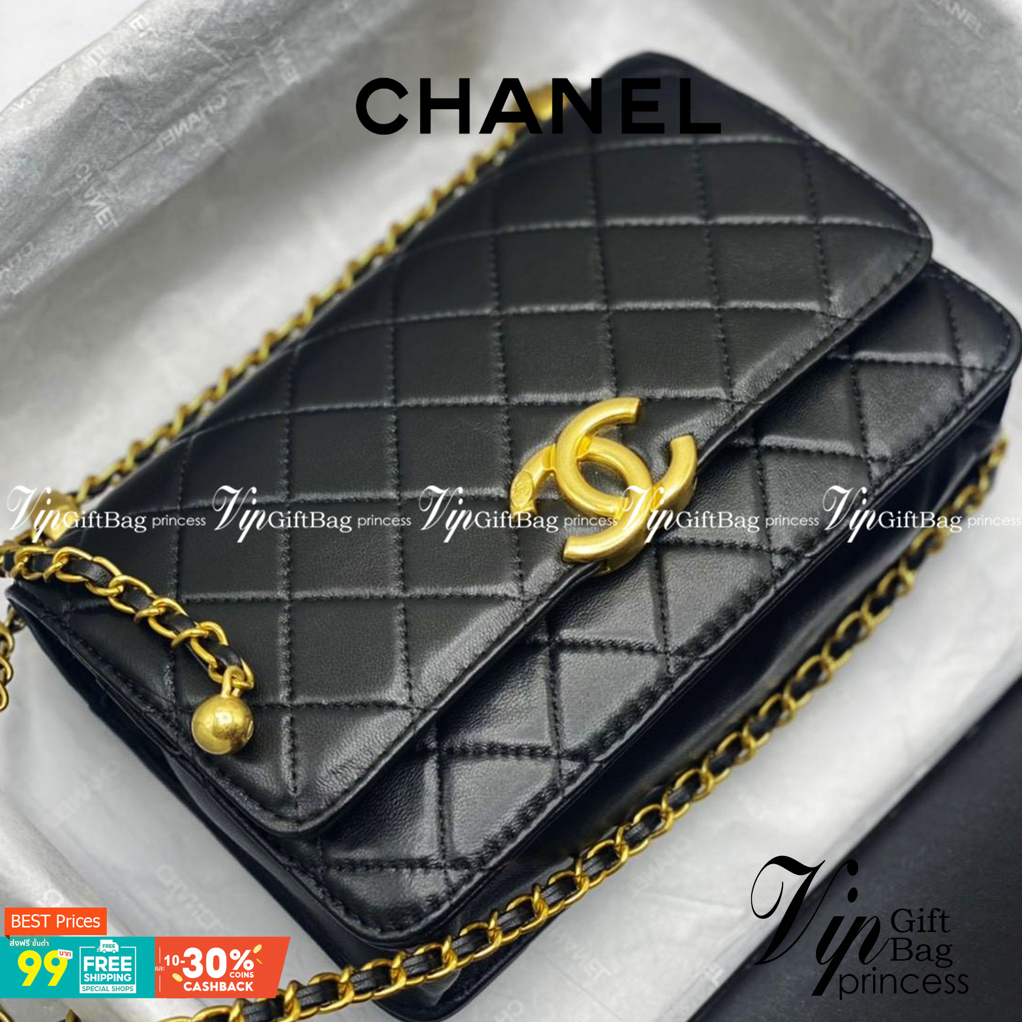 CHANEL WOC กระเป๋าสะพายหนังแท้ทรงสวยตลอดกาล งานหนังแท้เรียบสวย เนื้อนุ่ม อยู่ทรงคุณภาพดีตามแบบฉบับของแบรนด์ น้ำหนักเบา ด้านหน้ามีโลโก้แบรนด์อะไหล่ทองหรูหรา ปิดปิดด้วยฝาปิดกระดุม ตัวจริงสวยมากๆถูกใจรีบจองนะคะ
