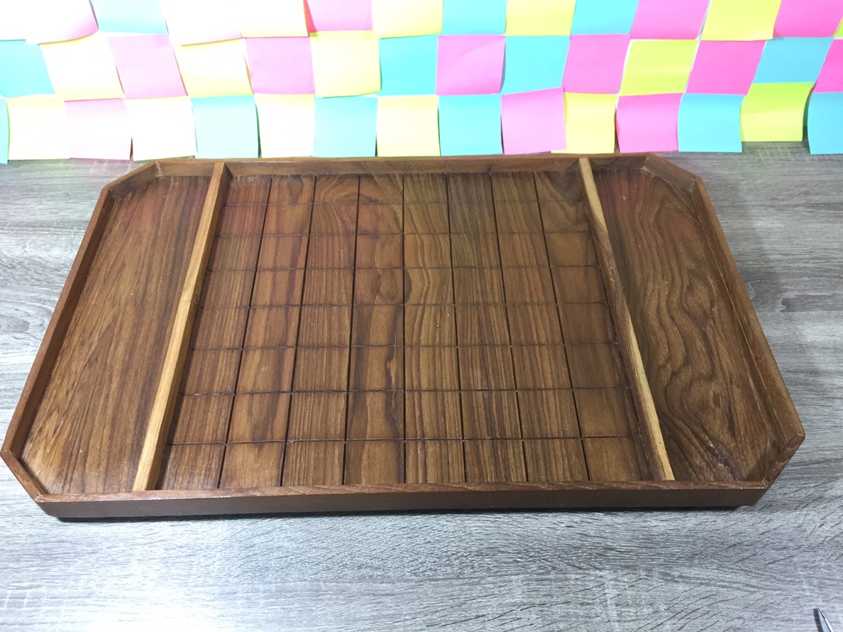 ชุดหมากรุกไทยไม้พร้อมตัวหมากไม้ขนาดมาตรฐาน