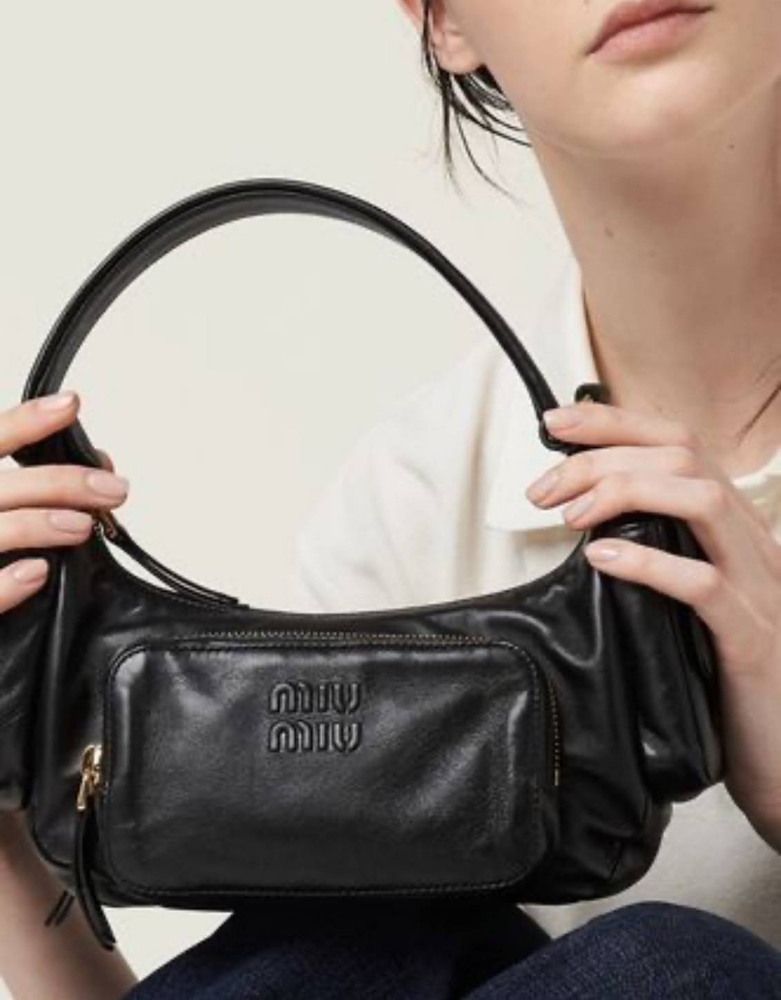 MIU MIU Nappa leather Pocket bag กระเป๋าถือสะพาย เกรดออริ ท็อป vip 1:1 เกรดงานปราณีตละเอียด หนังสวย เกรดดีสุด ใช้งานต่างประเทศได้